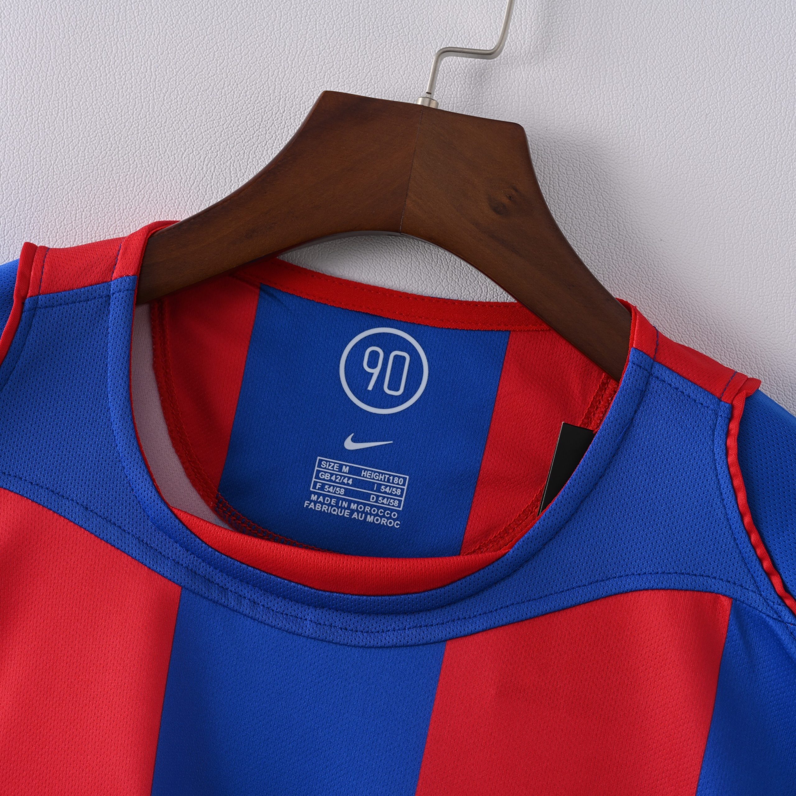 Barcelona 2004/05 Home Retro Jersey (Fan Version) - Image 3