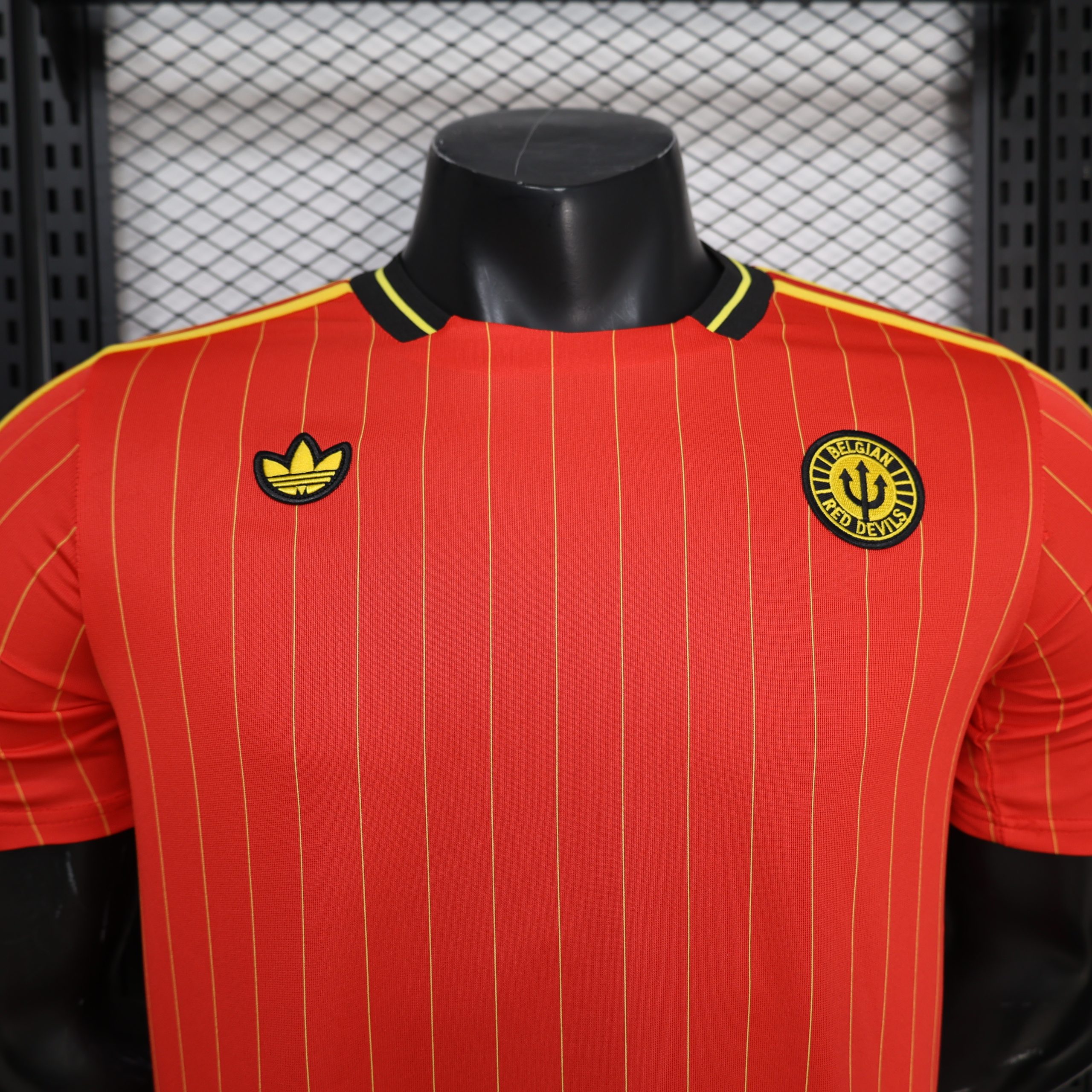 2026/27 Belgium Retro Casual Jersey Player Version - Image 3