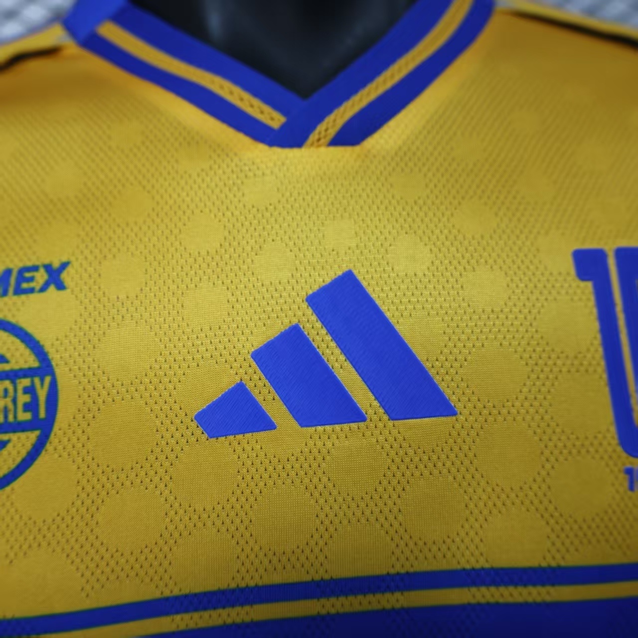 Tigres UANL 2025/26 Home Jersey (Player Version) - Image 3