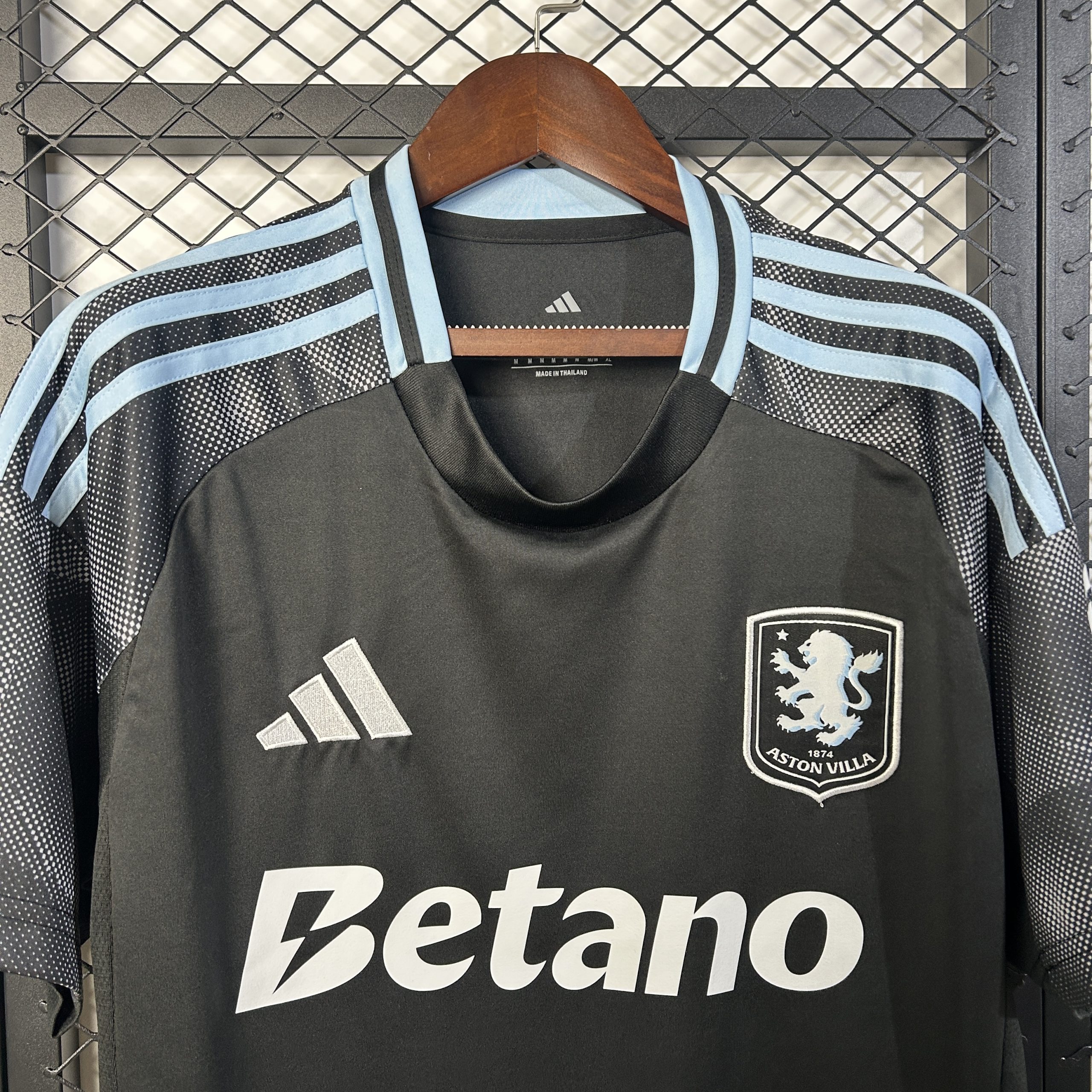 Aston Villa 2025/26 Away Jersey - Image 4