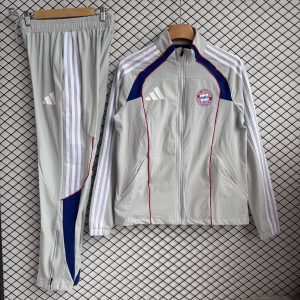 2025/26 Bayern Munich Full Zip Windbreaker Coat Set