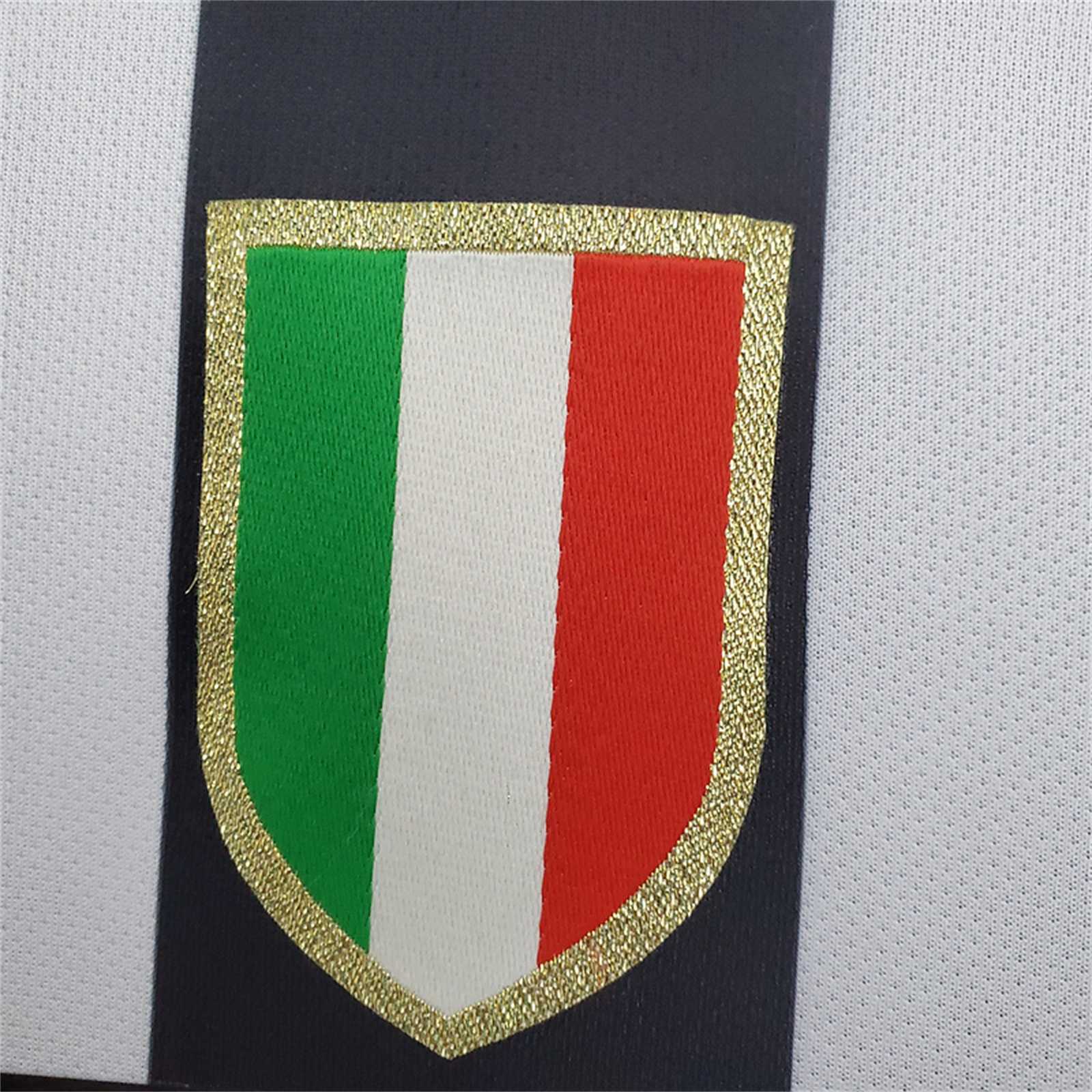 Juventus 2014/15 Home Retro Jersey (Fan Version) - Image 5
