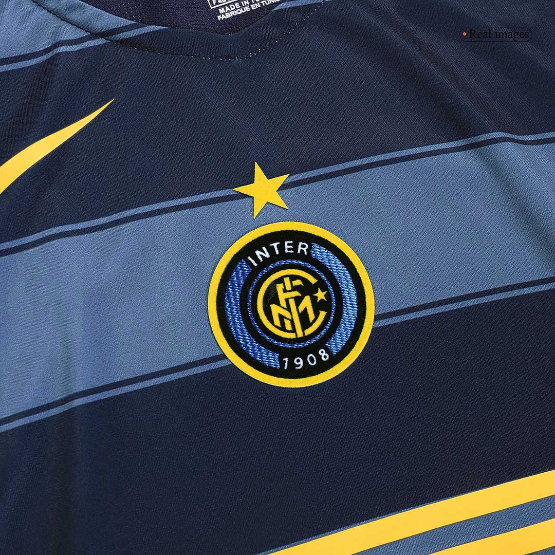 Inter Milan 2004/05 Third Retro Jersey (Fan Version) - Image 5