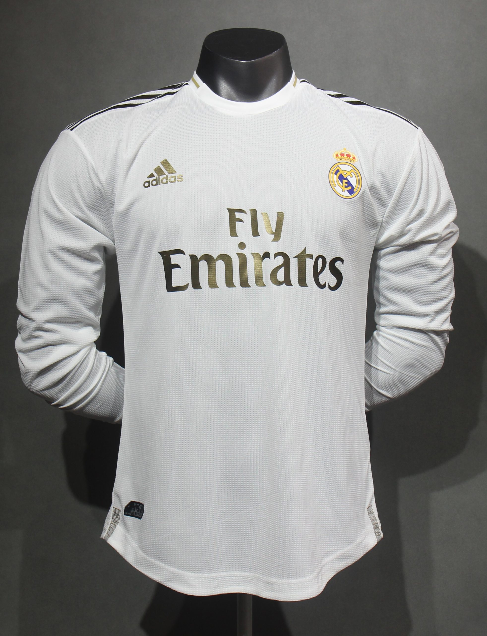 Real Madrid 2019/20 Home Retro Jersey (Player Version, Long Sleeve)