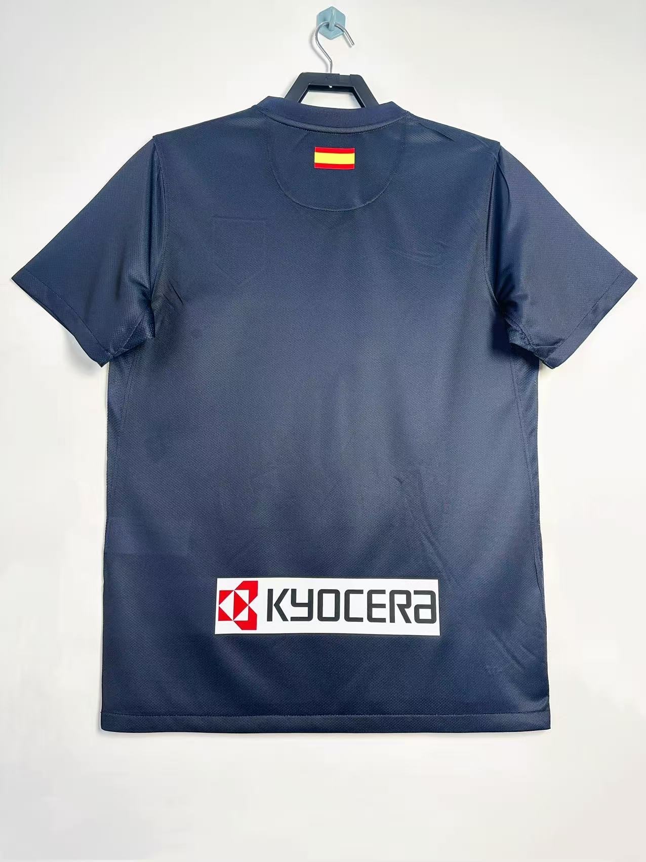 Atletico Madrid 2011/12 Away Retro Jersey (Fan Version) - Image 2