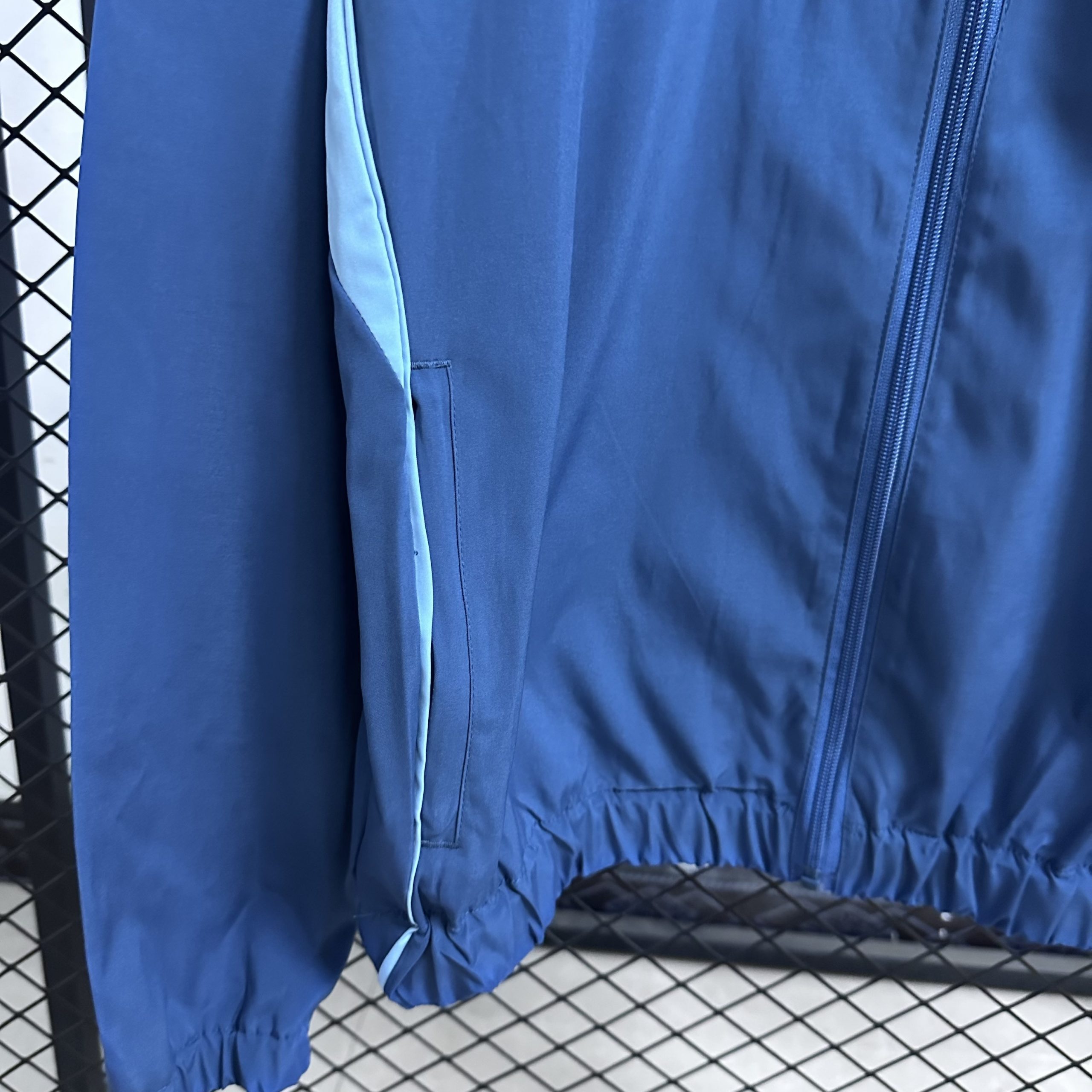 2026 Los Millonarios Windbreaker - Image 4