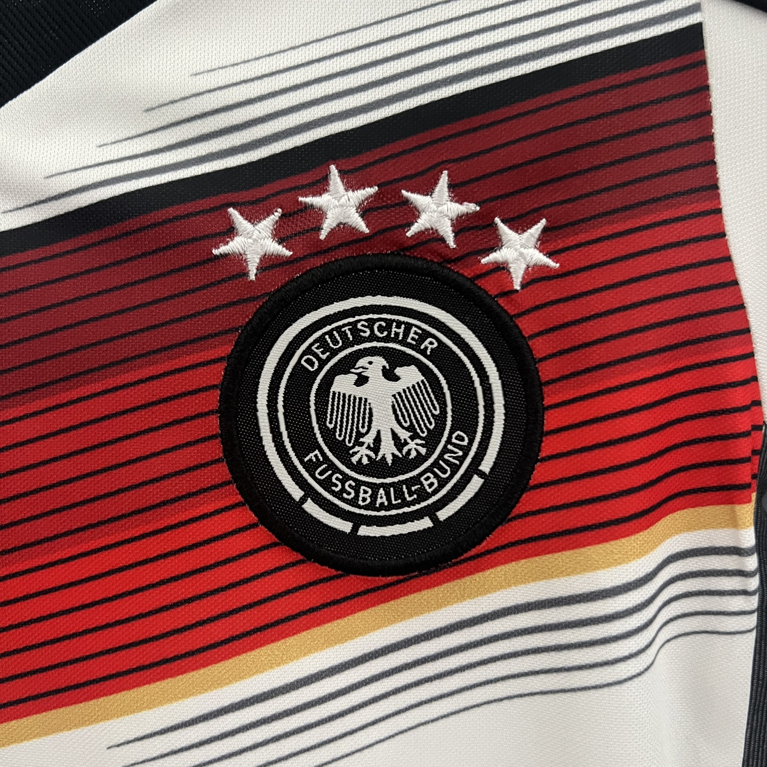 Germany 2014 World Cup Home Kids Kit - Image 4