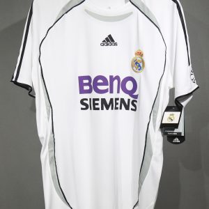 Real Madrid 2006/07 Home Retro Jersey (Player Version)