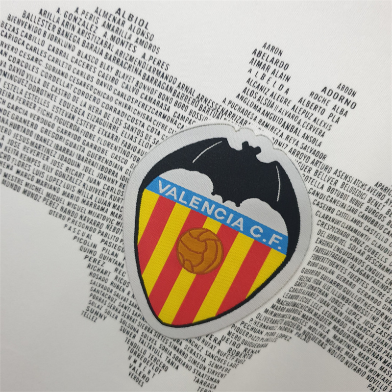Valencia 2009/10 Home Retro Jersey (Fan Version) - Image 3
