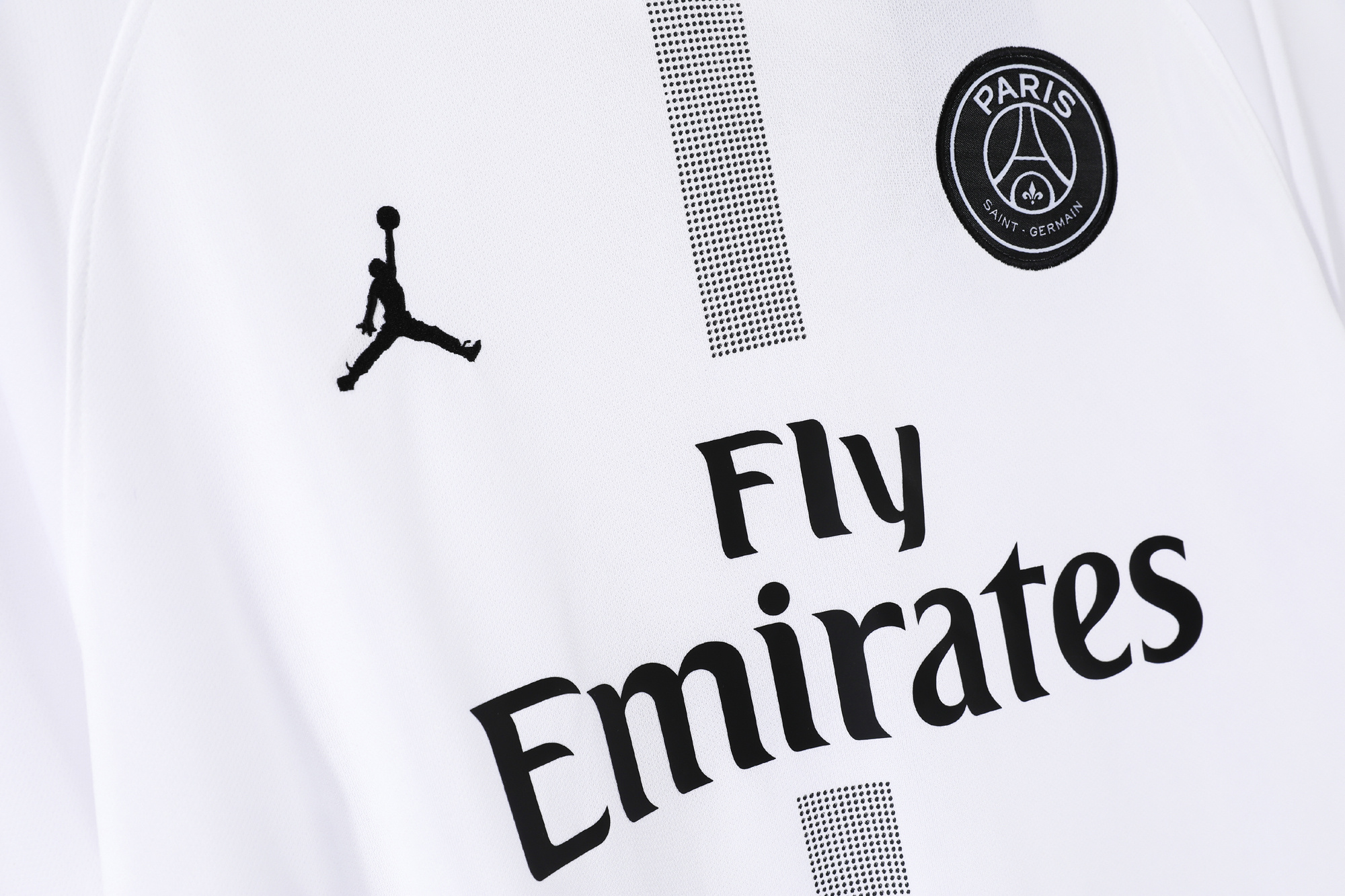 2018/19 PSG Away Retro Jersey Fan Version - Image 4
