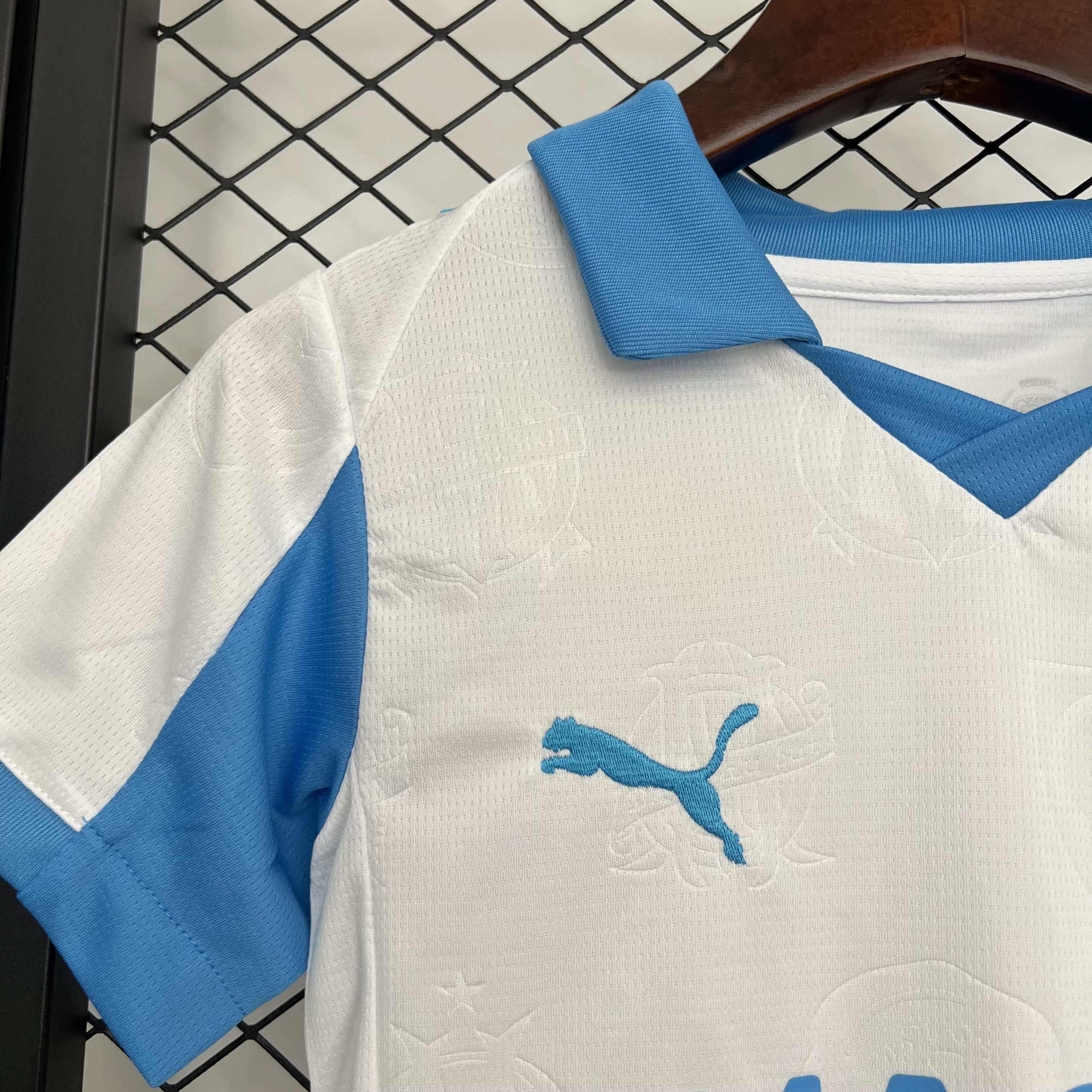 Olympique Marseille 2025/26 Home Kids Kit - Image 3