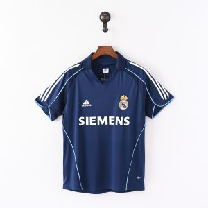 Real Madrid 2005/06 Away Retro Jersey