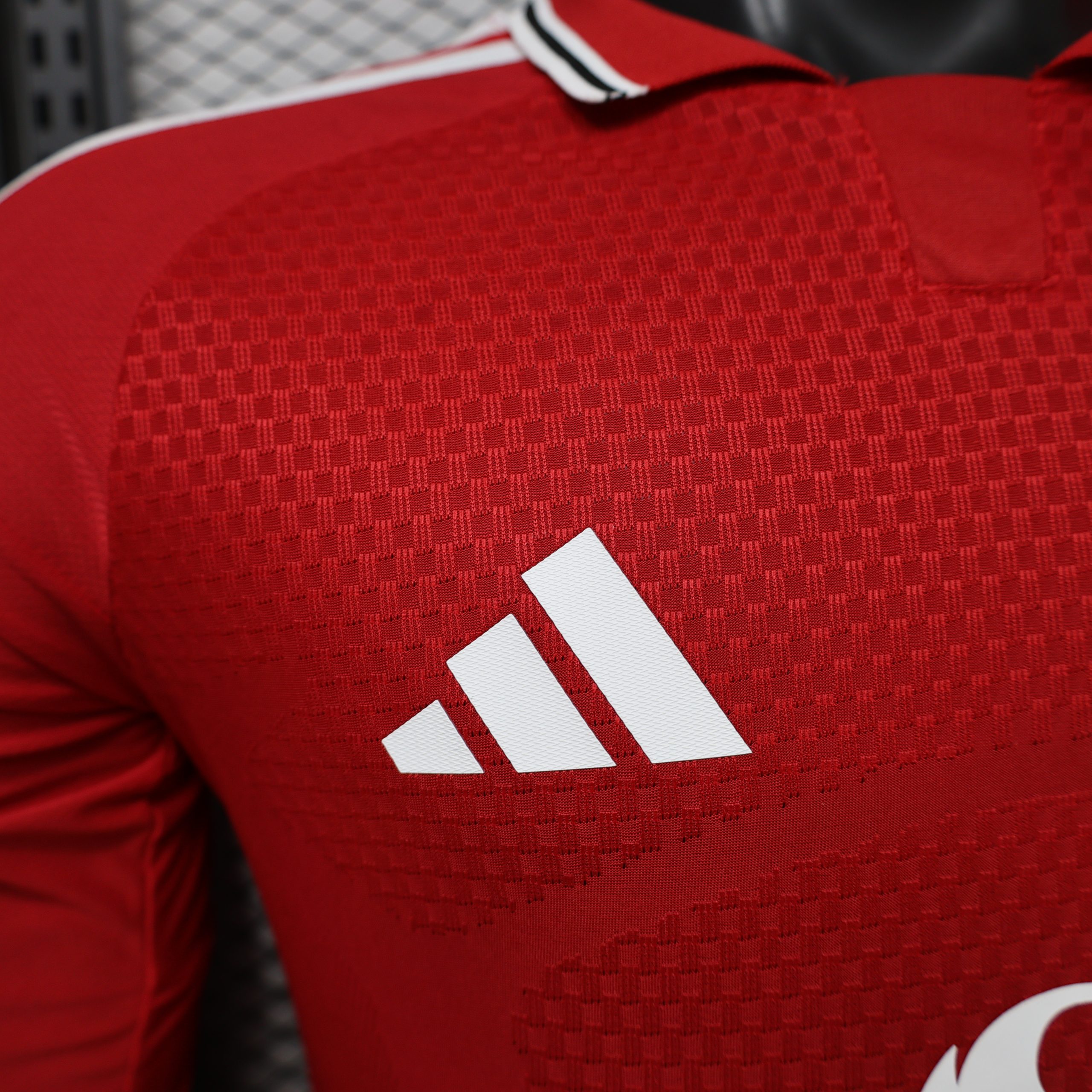 Manchester United 2026/27 Home Jersey (Player Version, Long Sleeve) - Image 4