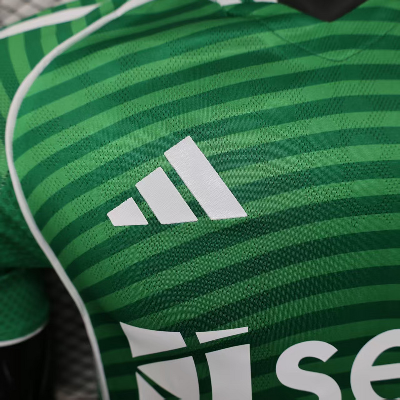 Newcastle United 2025/26 Away Jersey (Player Version) - Image 4
