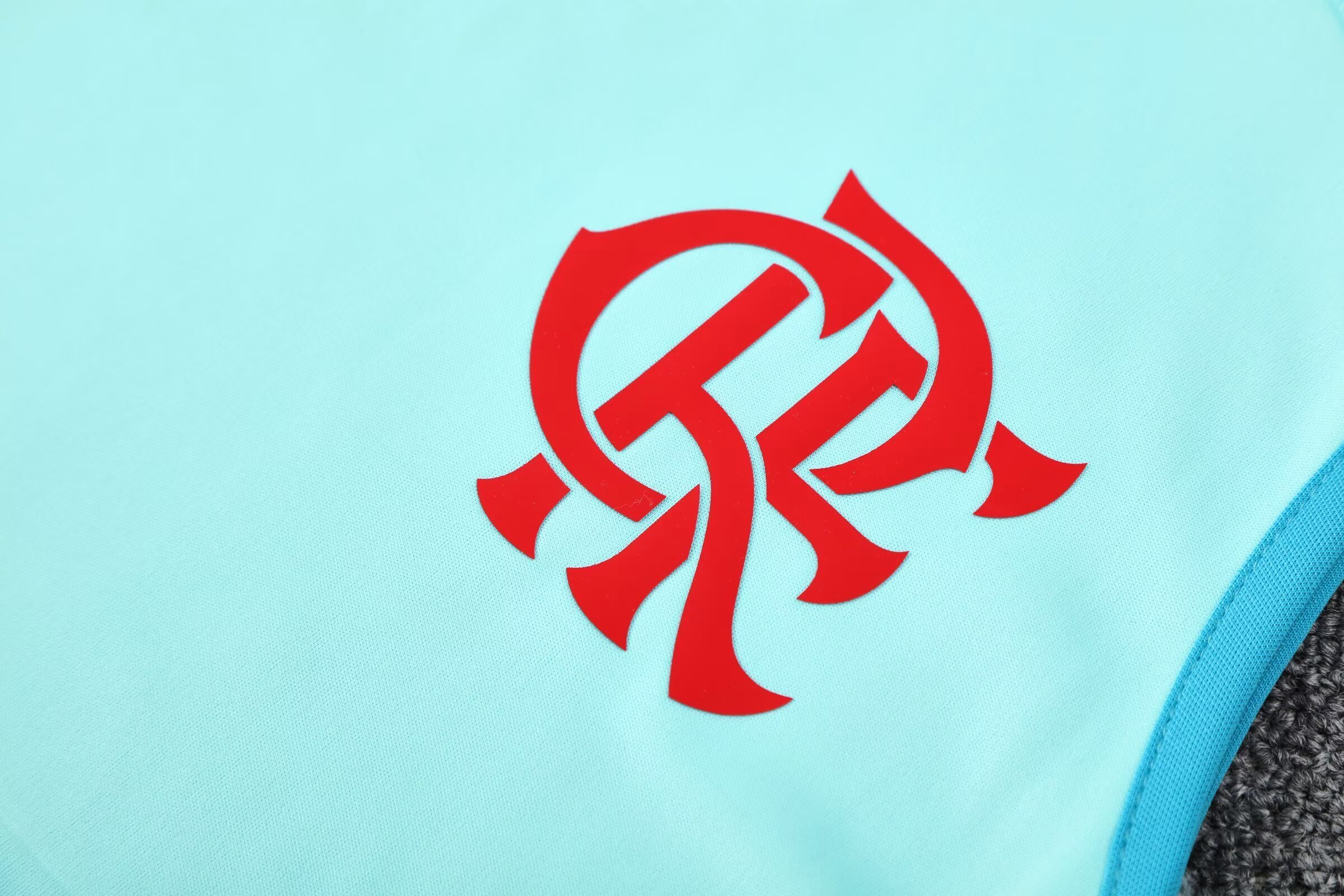 2025/26 CR Flamengo Vest Suit - Image 4
