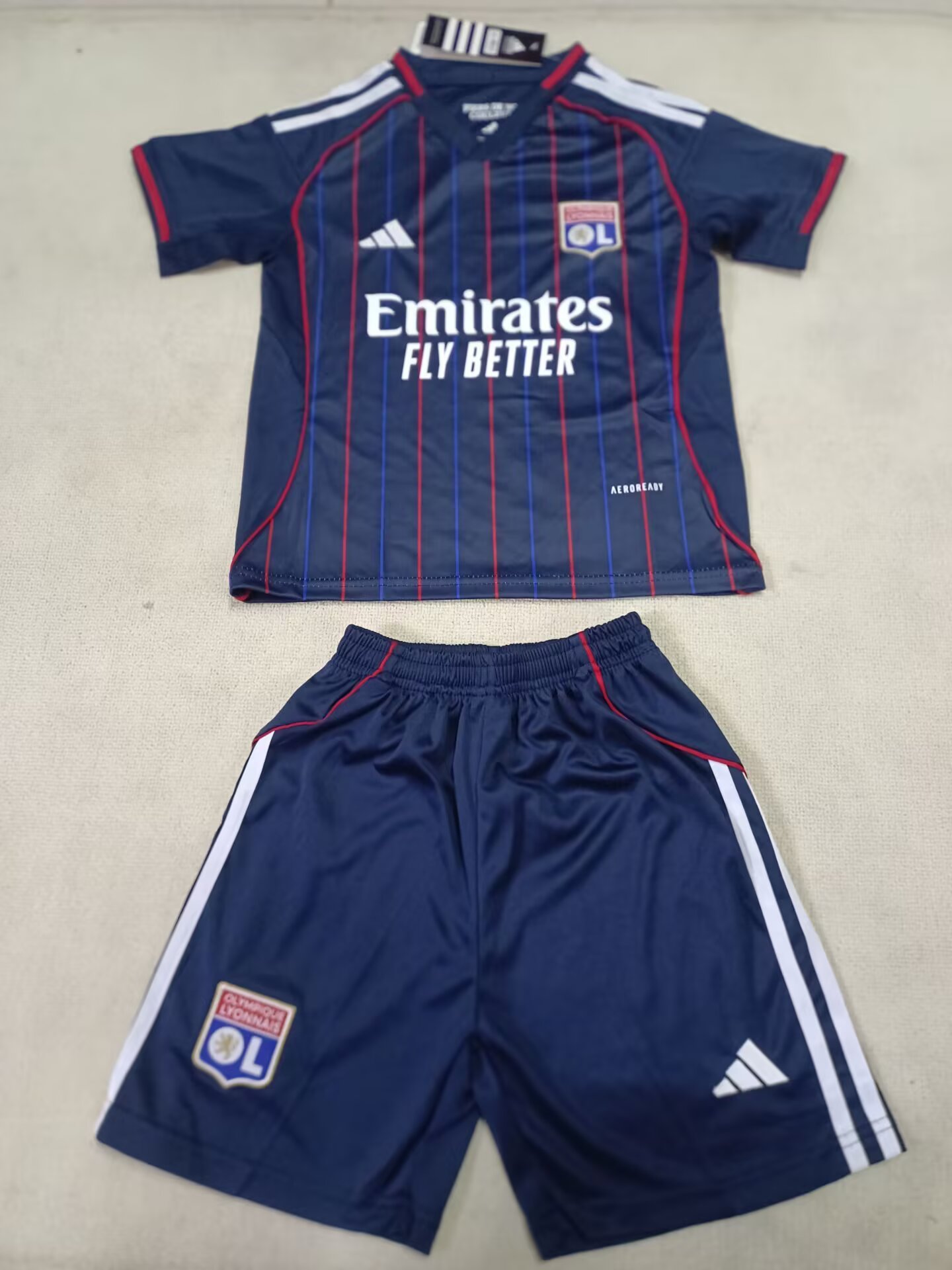Olympique Lyonnais 2025/26 Away Kids Kit - Image 5