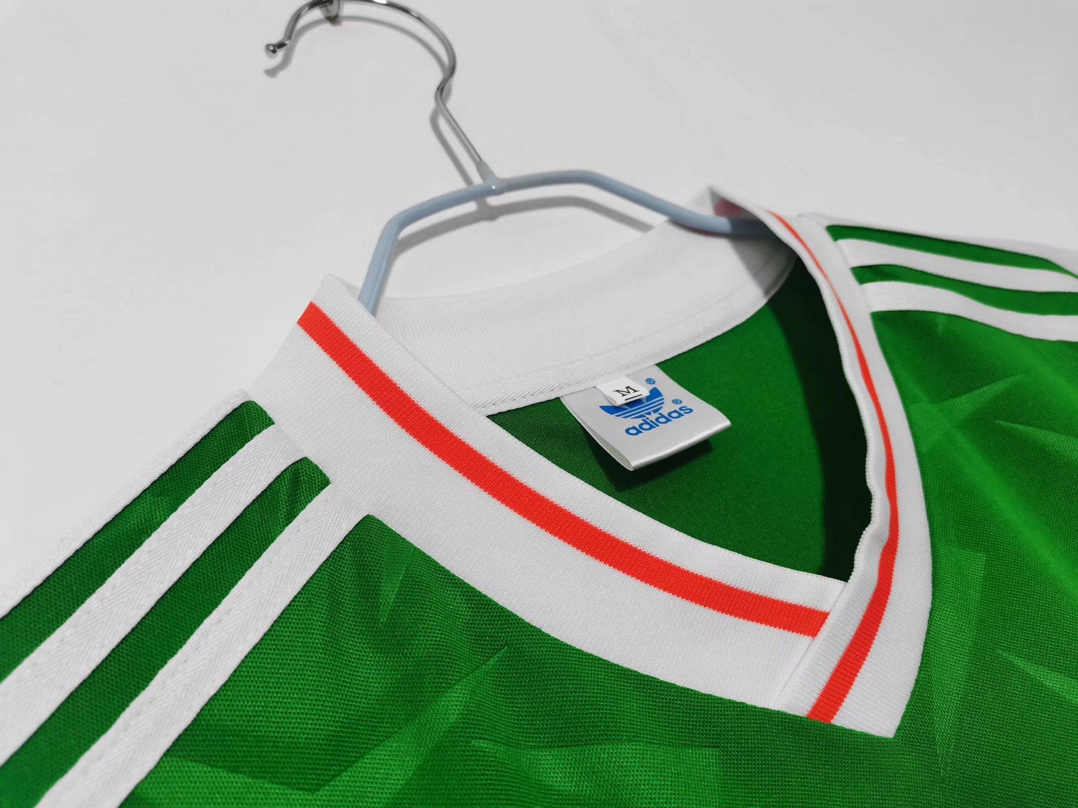 Ireland 1990 World Cup Home Retro Jersey - Image 3