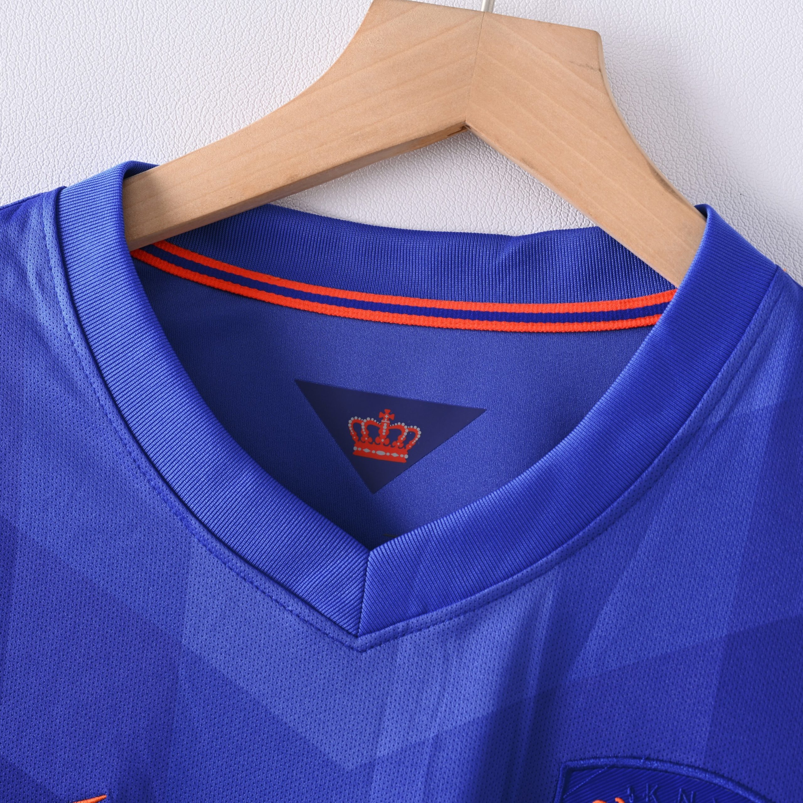 Netherlands 2014 World Cup Away Retro Jersey (Fan Version) - Image 5