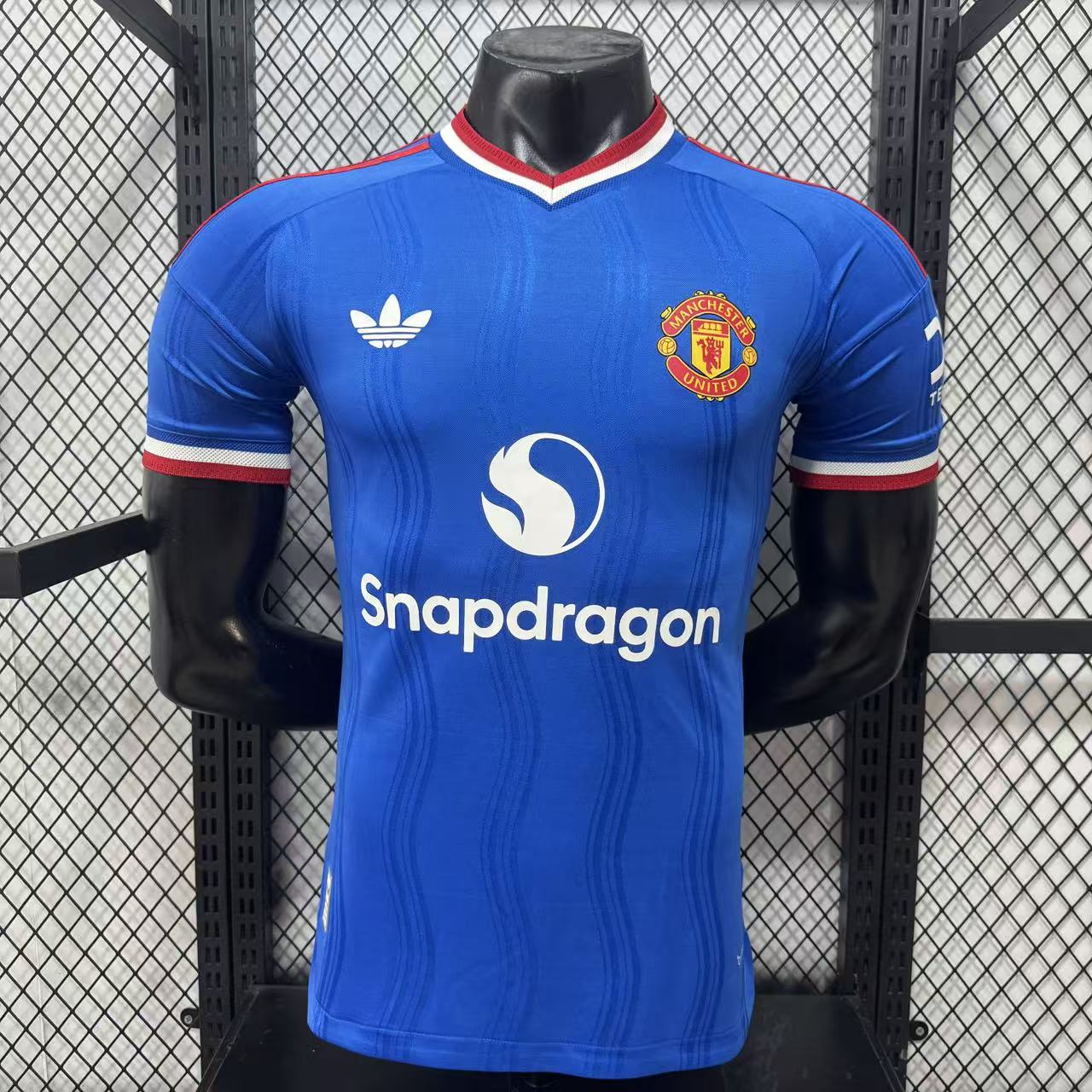 Manchester United 2026/27 Away Jersey (Player Version)