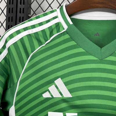 Newcastle United 2025/26 Away Jersey - Image 4