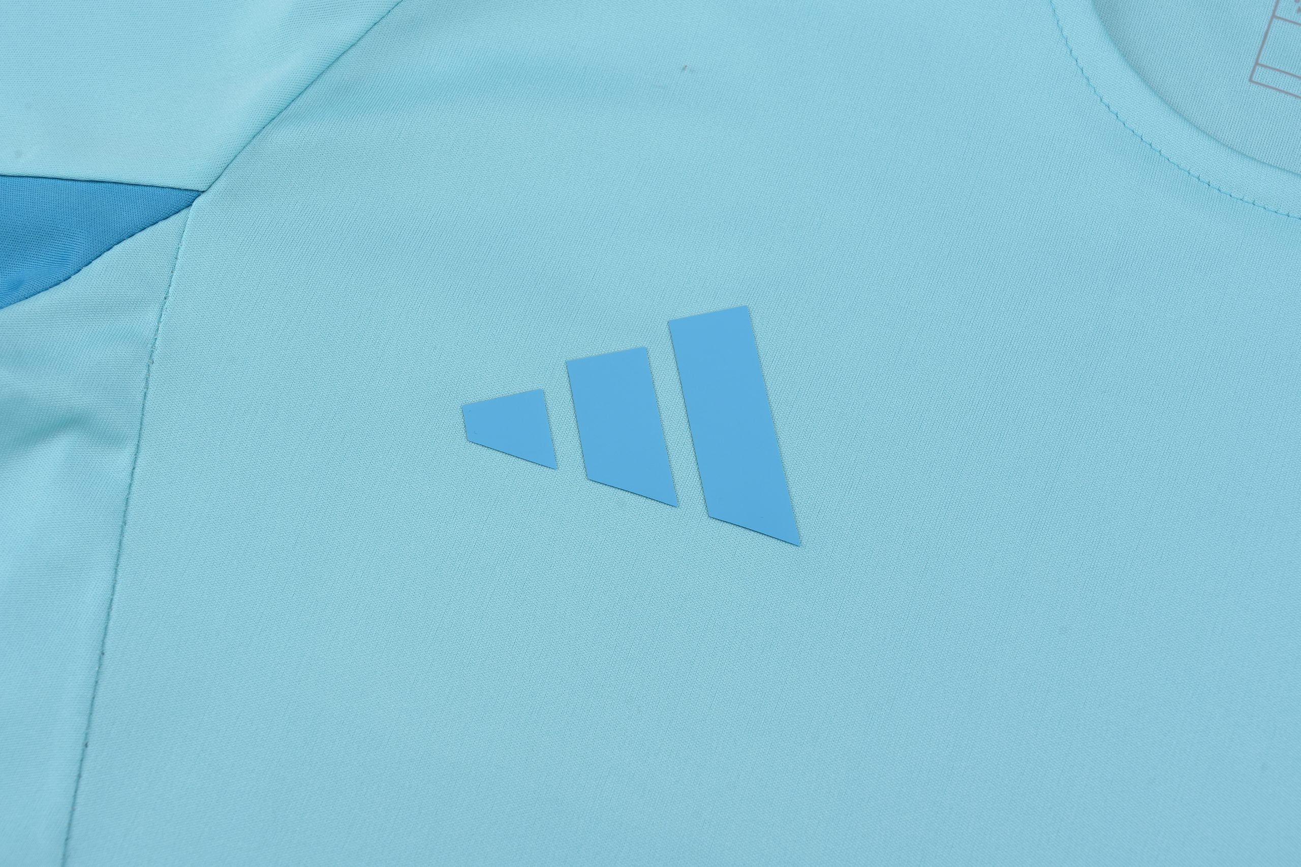 2025/26 Cruzeiro EC Short Sleeve Training Suit - Image 3