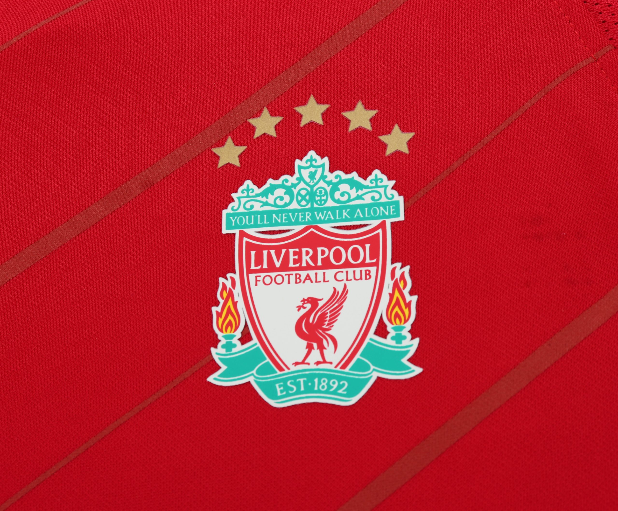 Liverpool 2005/06 Home Kids Kit - Image 4