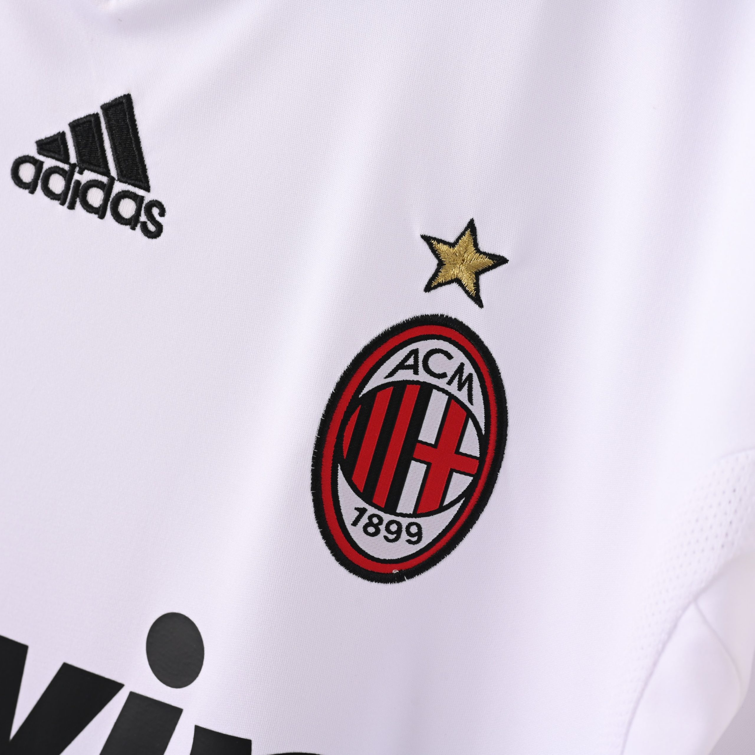 AC Milan 2009/10 Away Retro Jersey - Image 2