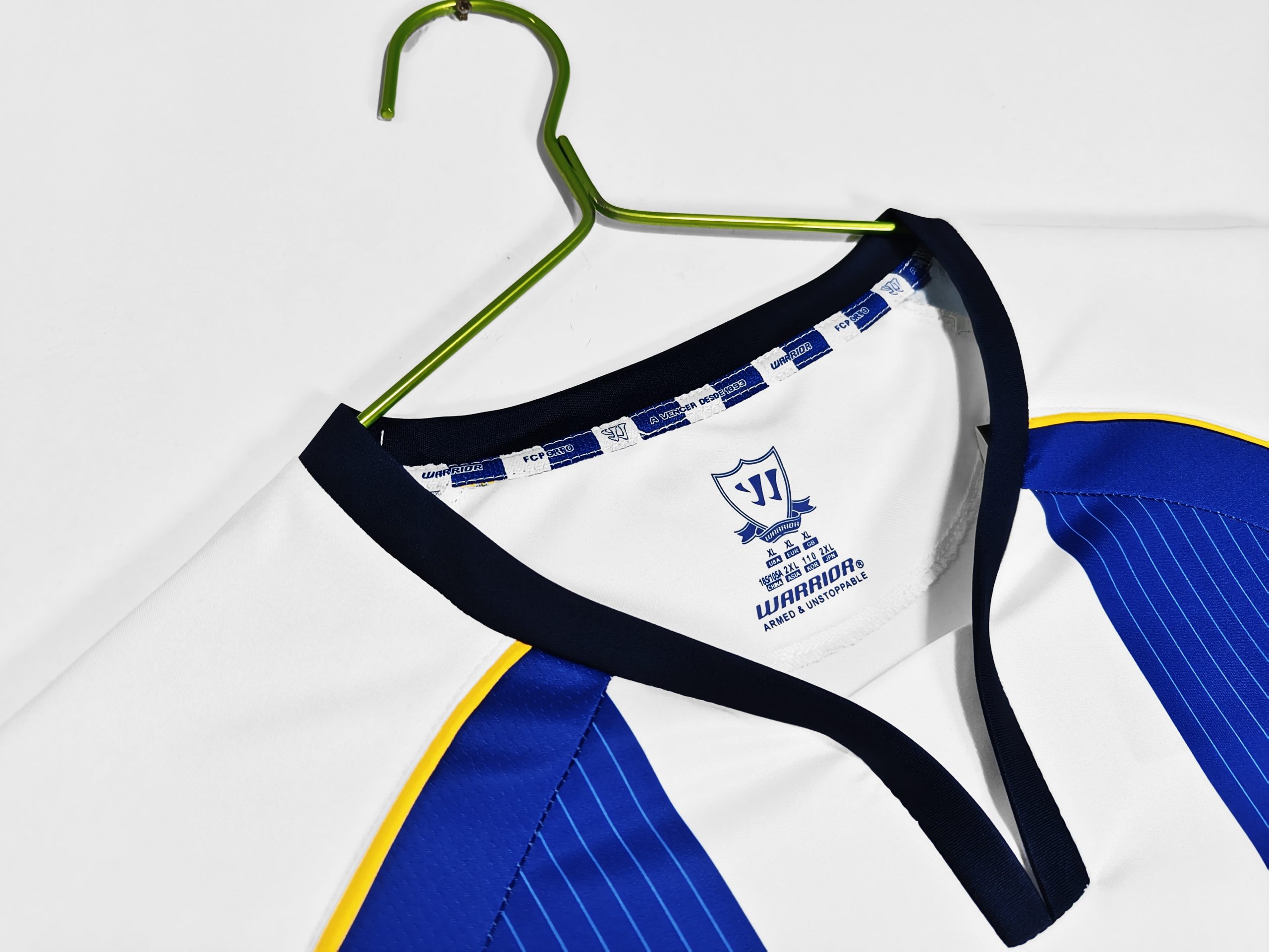 FC Porto 2013/14 Home Retro Jersey (Fan Version) - Image 3