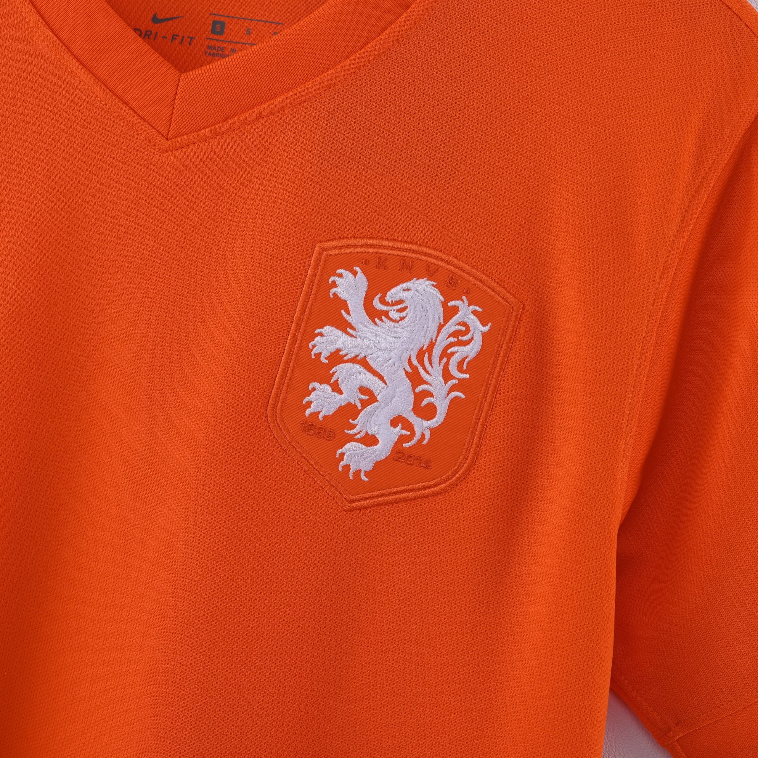 Netherlands 2014 World Cup Home Retro Jersey (Fan Version) - Image 4
