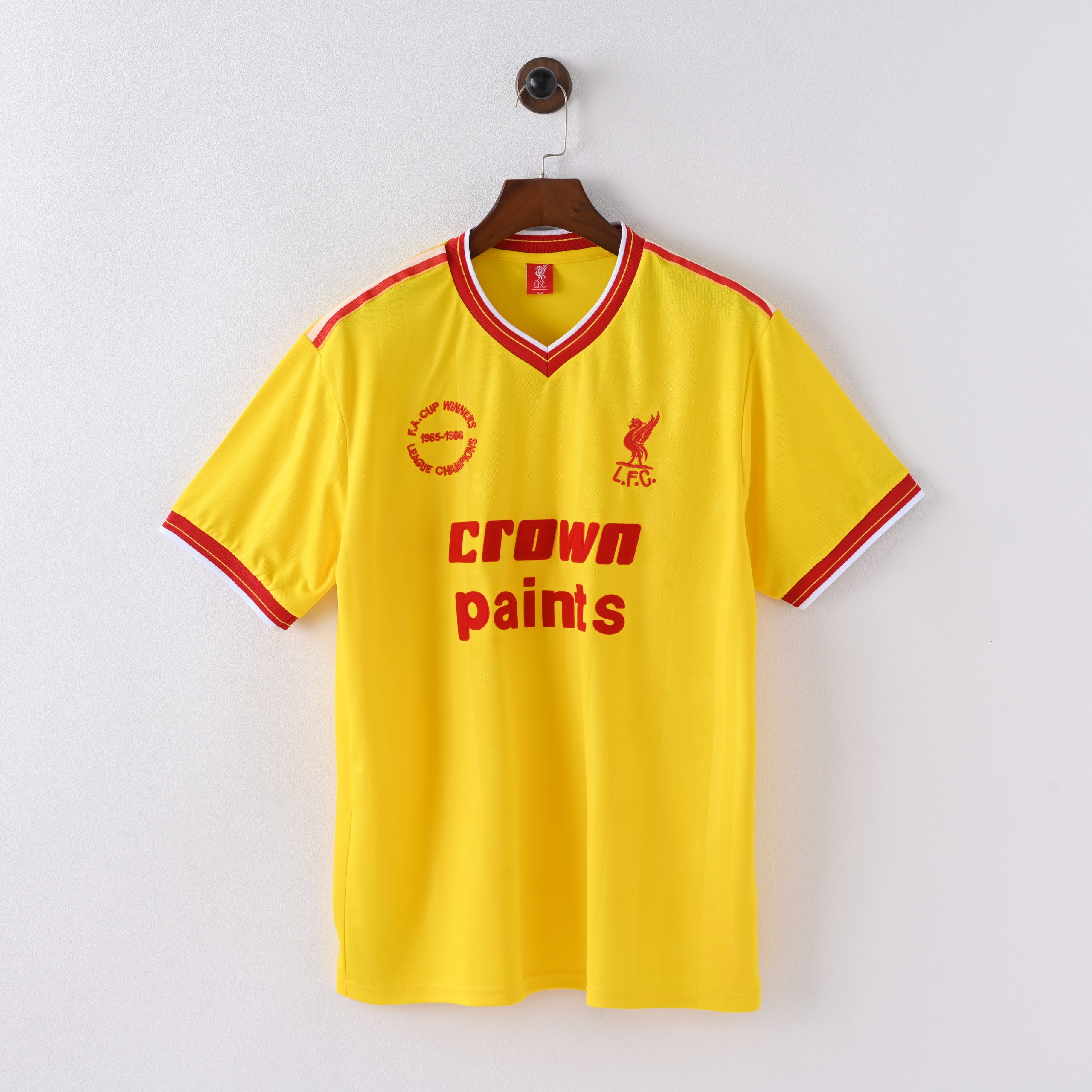 Liverpool 1985/86 Away Retro Jersey