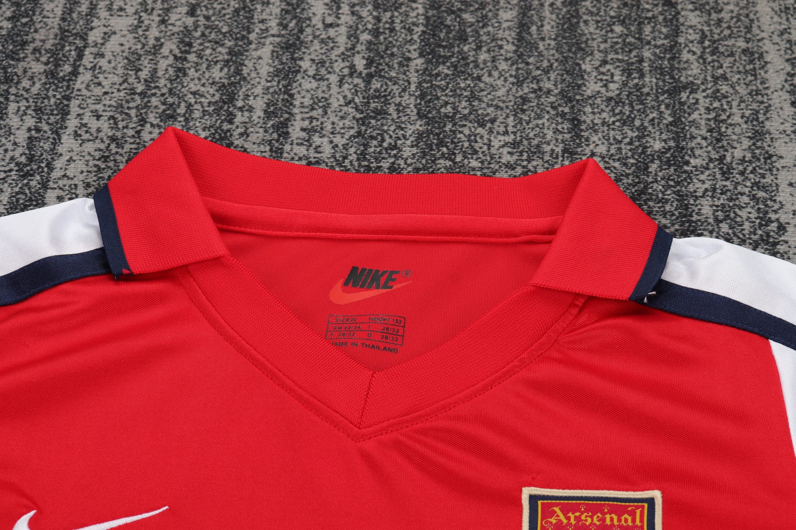 Arsenal 2001/02 Home Kids Kit - Image 3