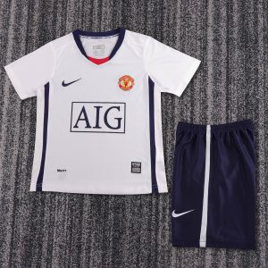 Manchester United 2008/09 Away Kids Kit
