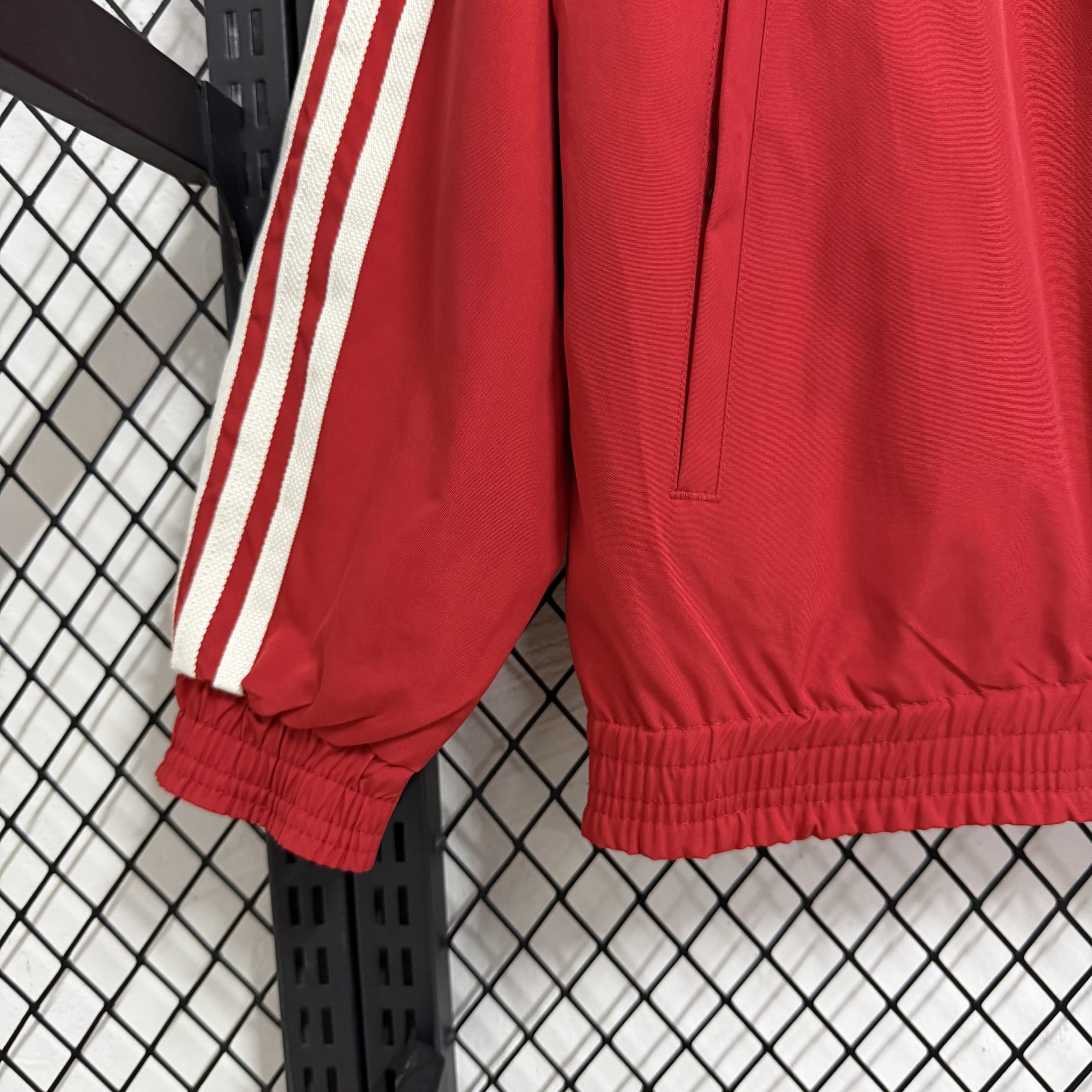 2026 Sevilla Reversible Windbreaker - Image 5