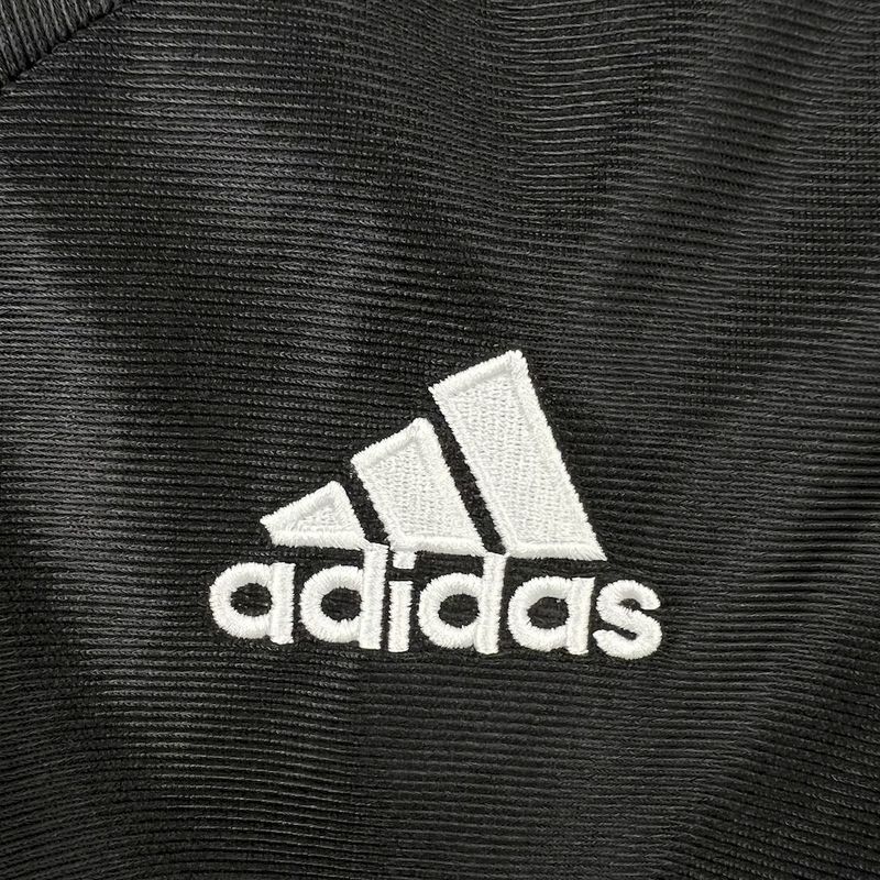 Real Madrid 1998/00 Away Retro Jersey (Fan Version, Long Sleeve) - Image 5