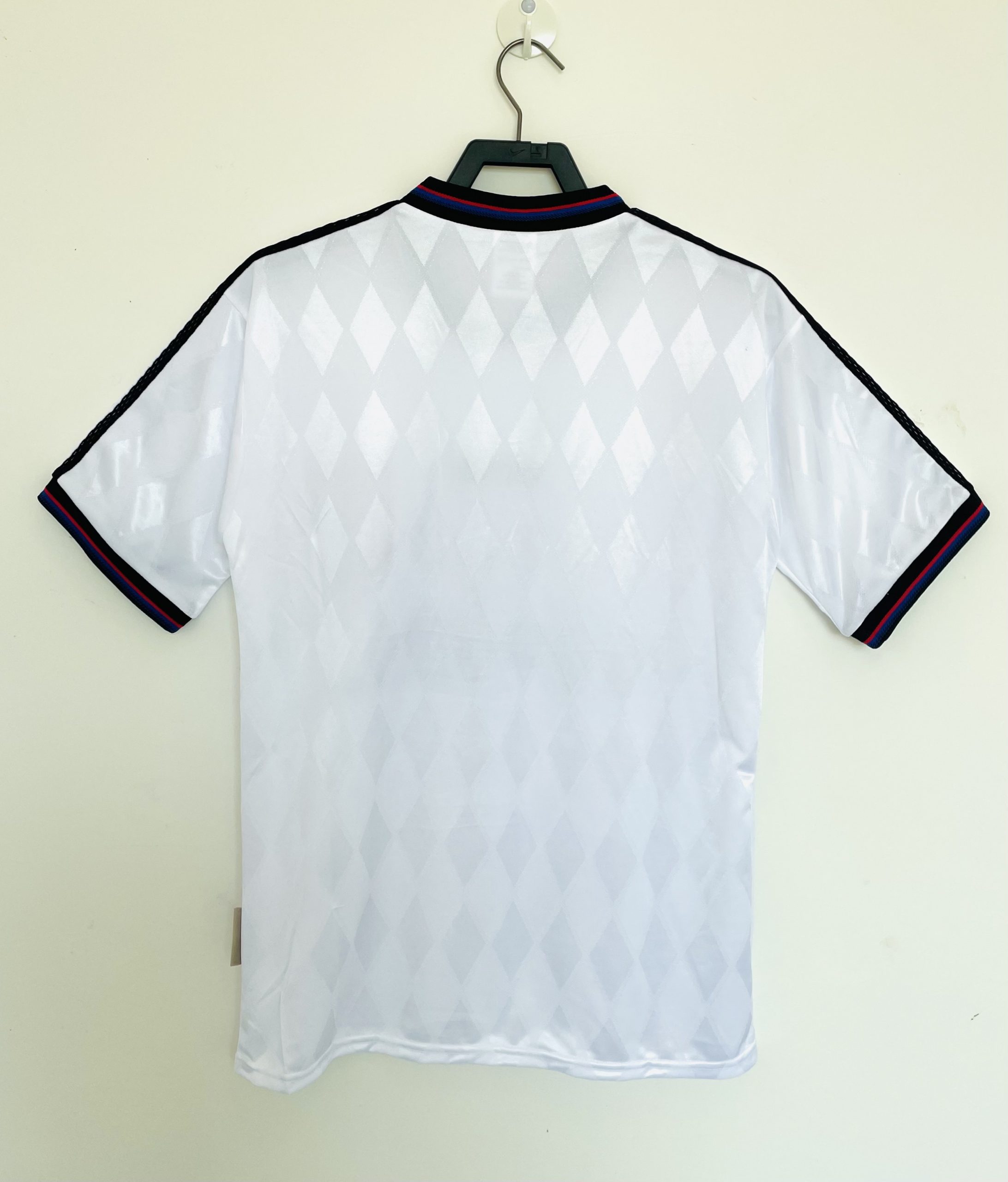 Bayern Munich 1997/98 Away Retro Jersey (Fan Version) - Image 2