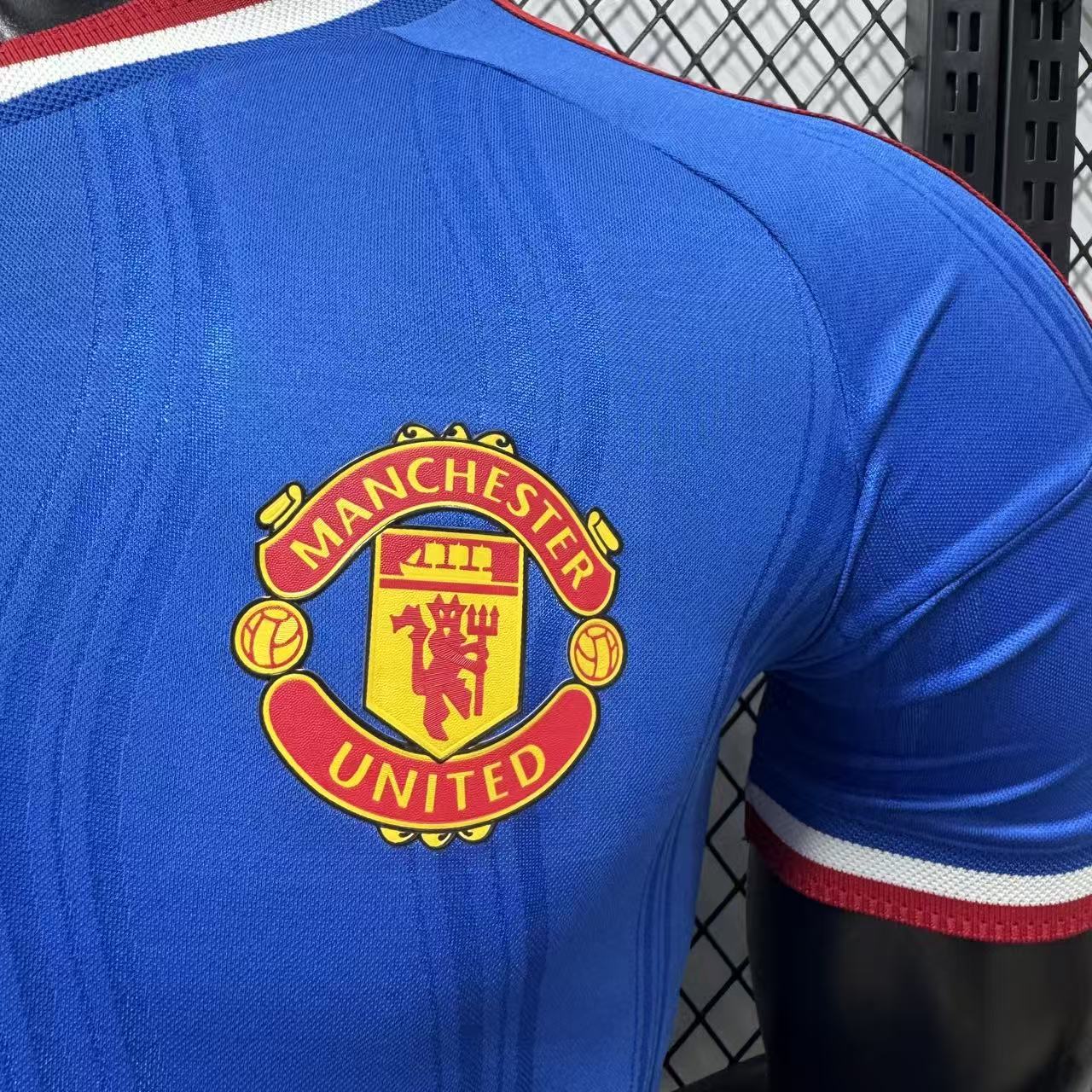 Manchester United 2026/27 Away Jersey (Player Version) - Image 5