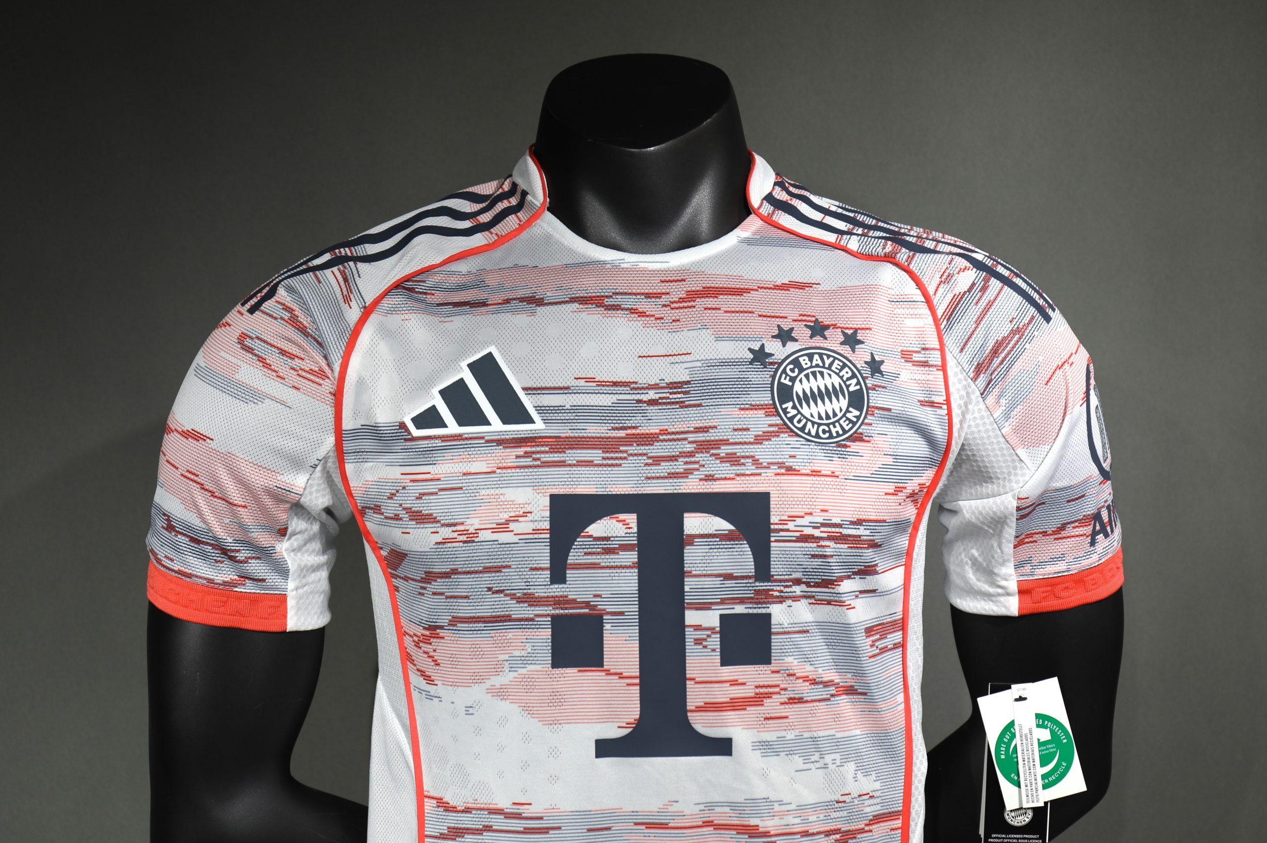 Bayern Munich 2025/26 Champions League Away Jersey (Player Version) - Image 3