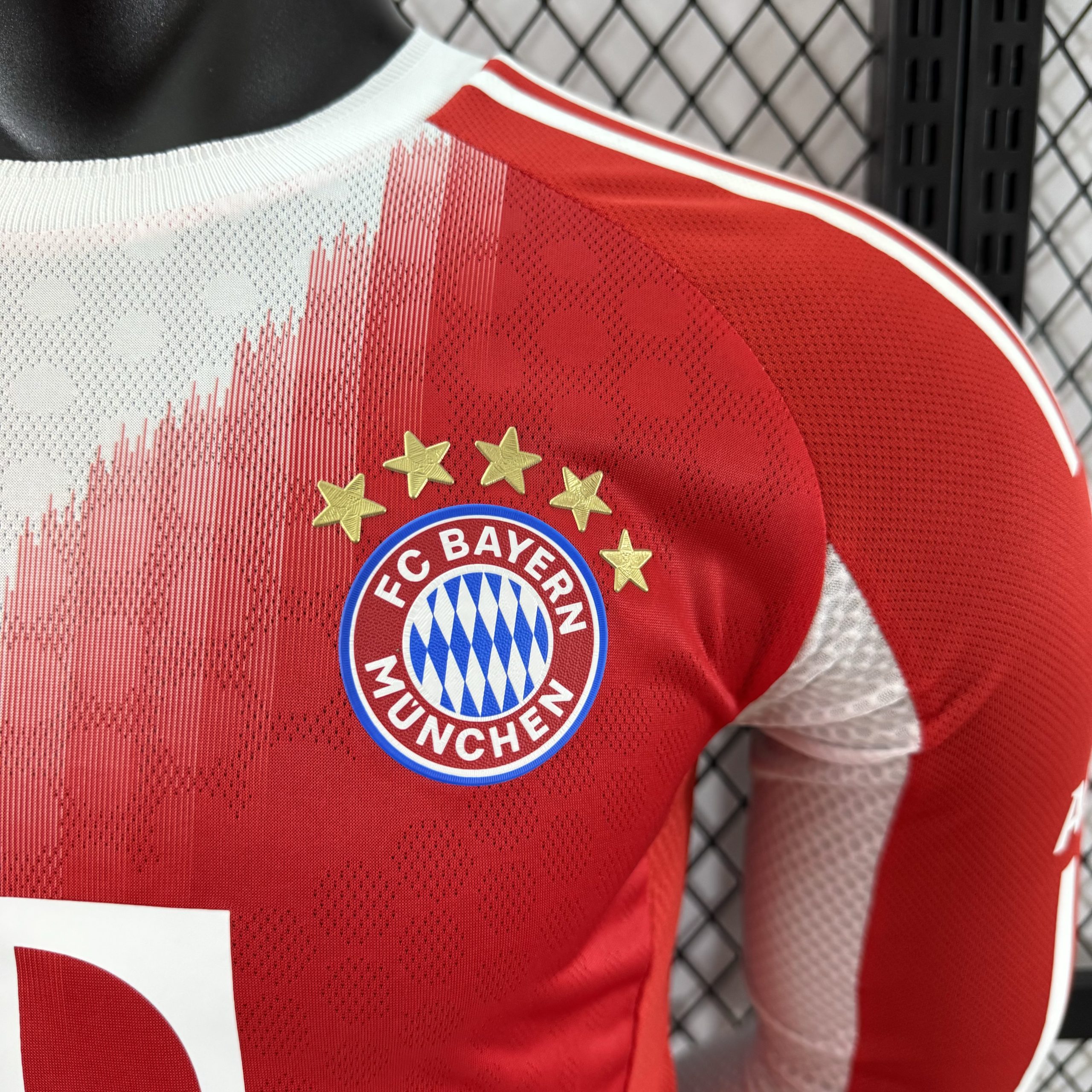 Bayern Munich 2025/26 Home Jersey (Player Version, Long Sleeve) - Image 5