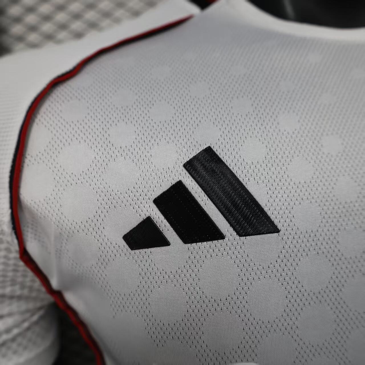 River Plate 2025/26 Home Jersey (Player Version) - Image 3