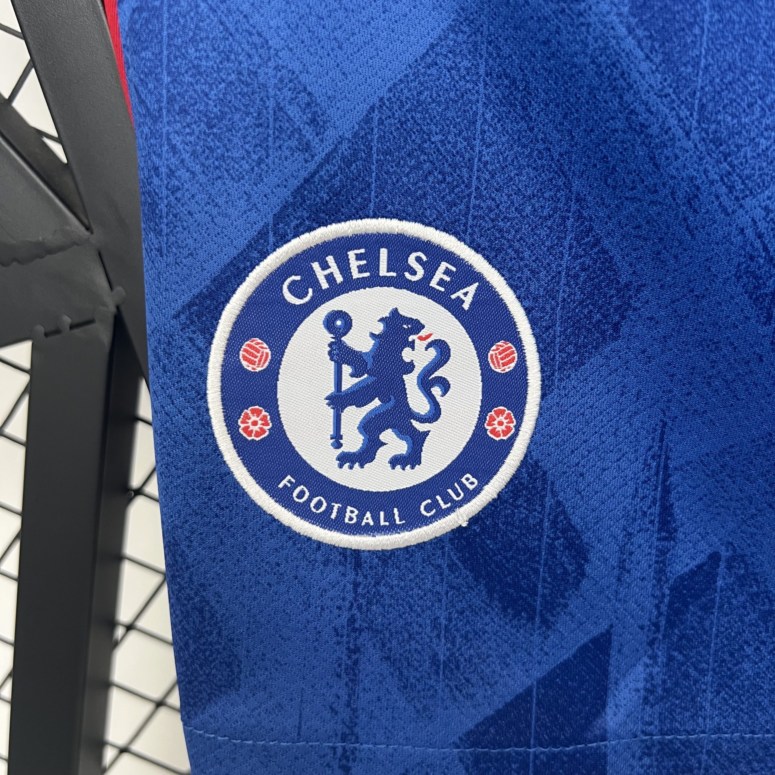 Chelsea 2025/26 Home Shorts - Image 5