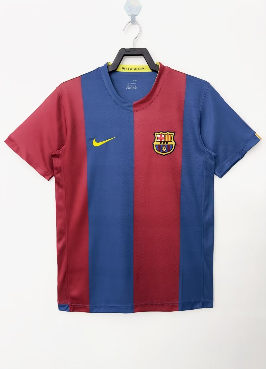 Barcelona 2006/07 Home Retro Jersey