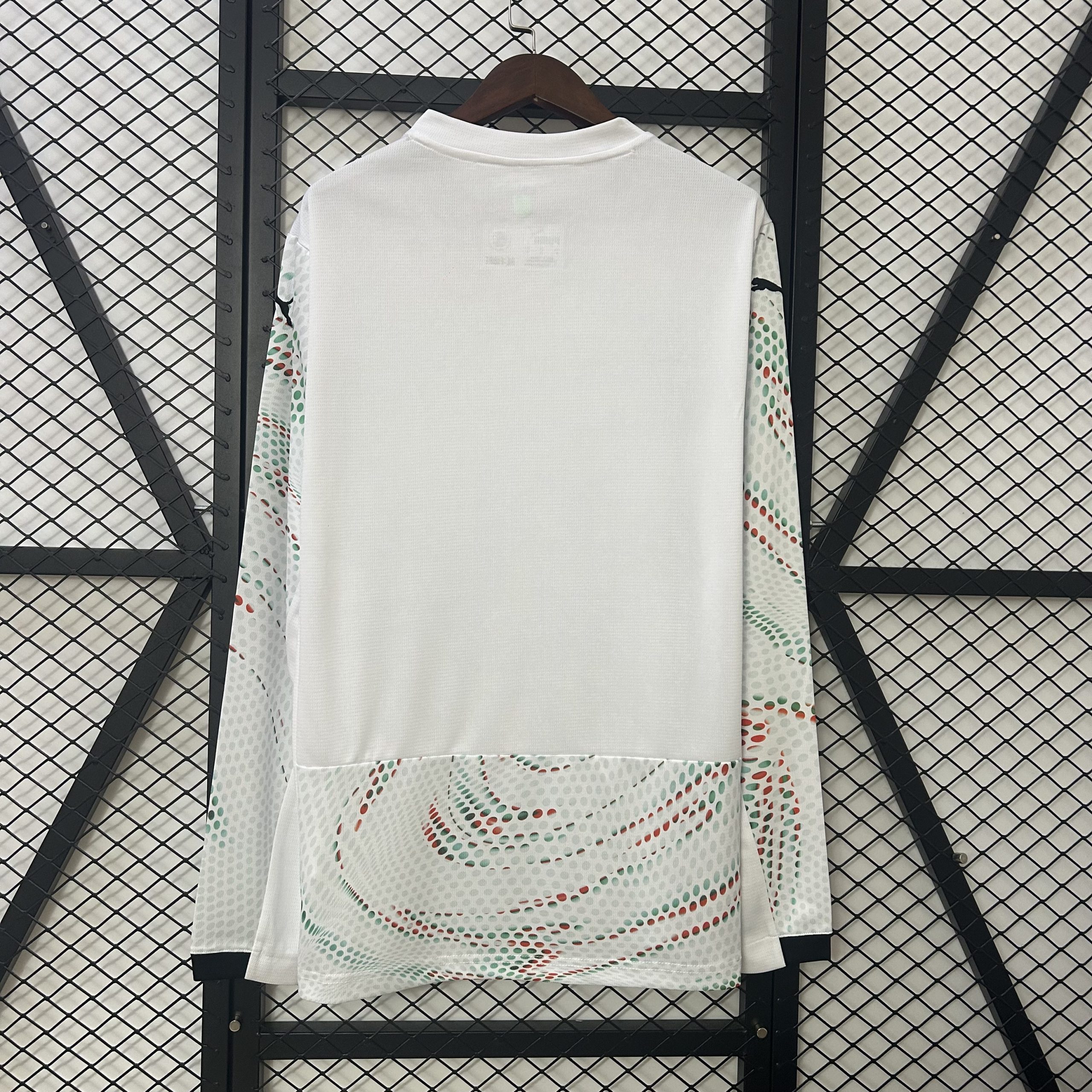 Portugal 2025 Away Jersey (Fan Version, Long Sleeve) - Image 2