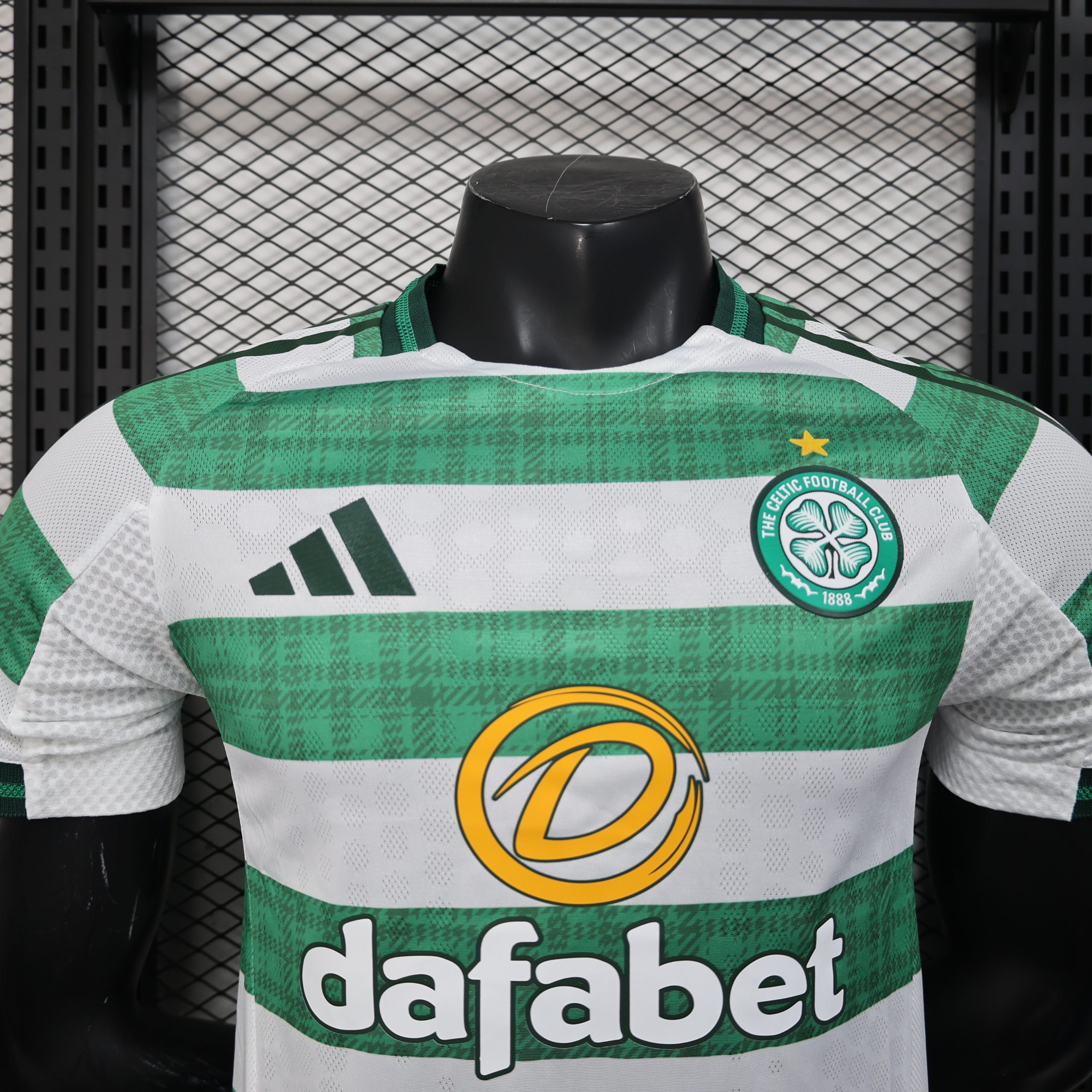 Celtic 2025/26 Home Jersey (Player Version) - Image 5