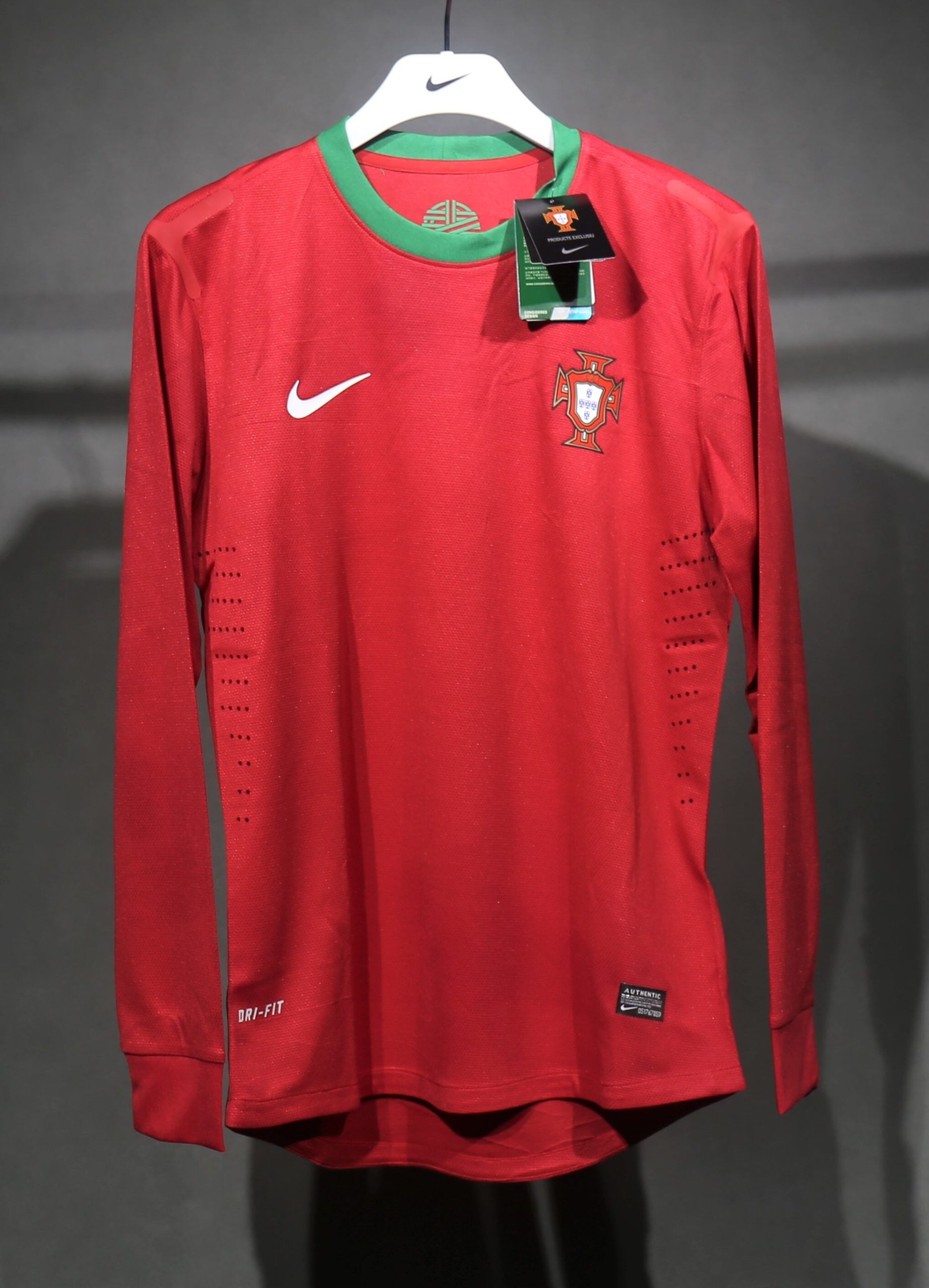 Portugal 2012 Euro Home Retro Jersey (Player Version, Long Sleeve)