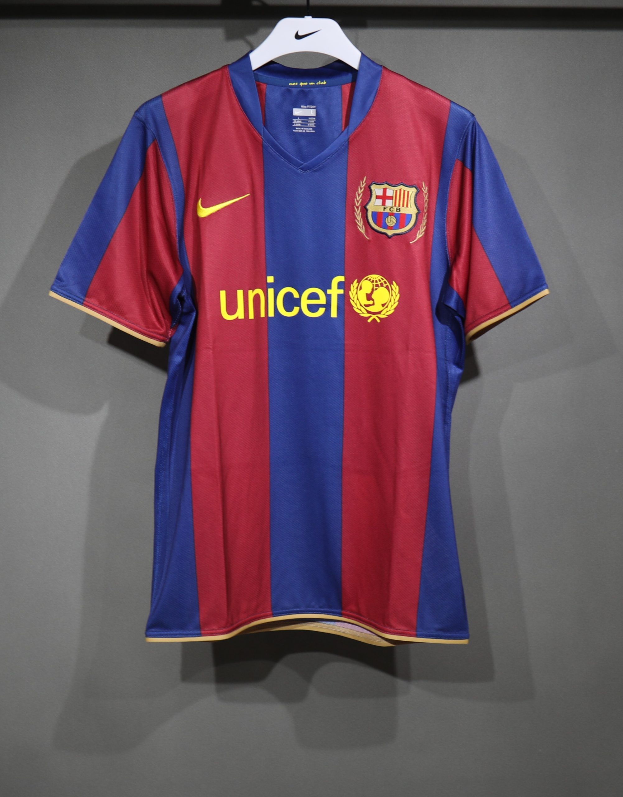 Barcelona 2007/08 Home Retro Jersey (Player Version)