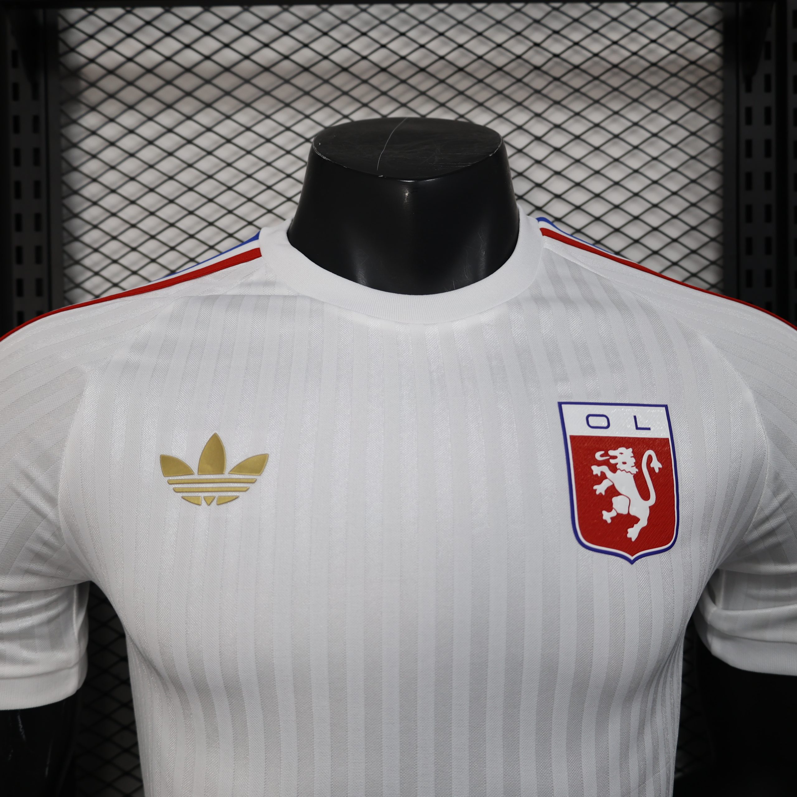 2025/26 Olympique Lyonnais Men's 75 Years T-Shirt Player Version - Image 2