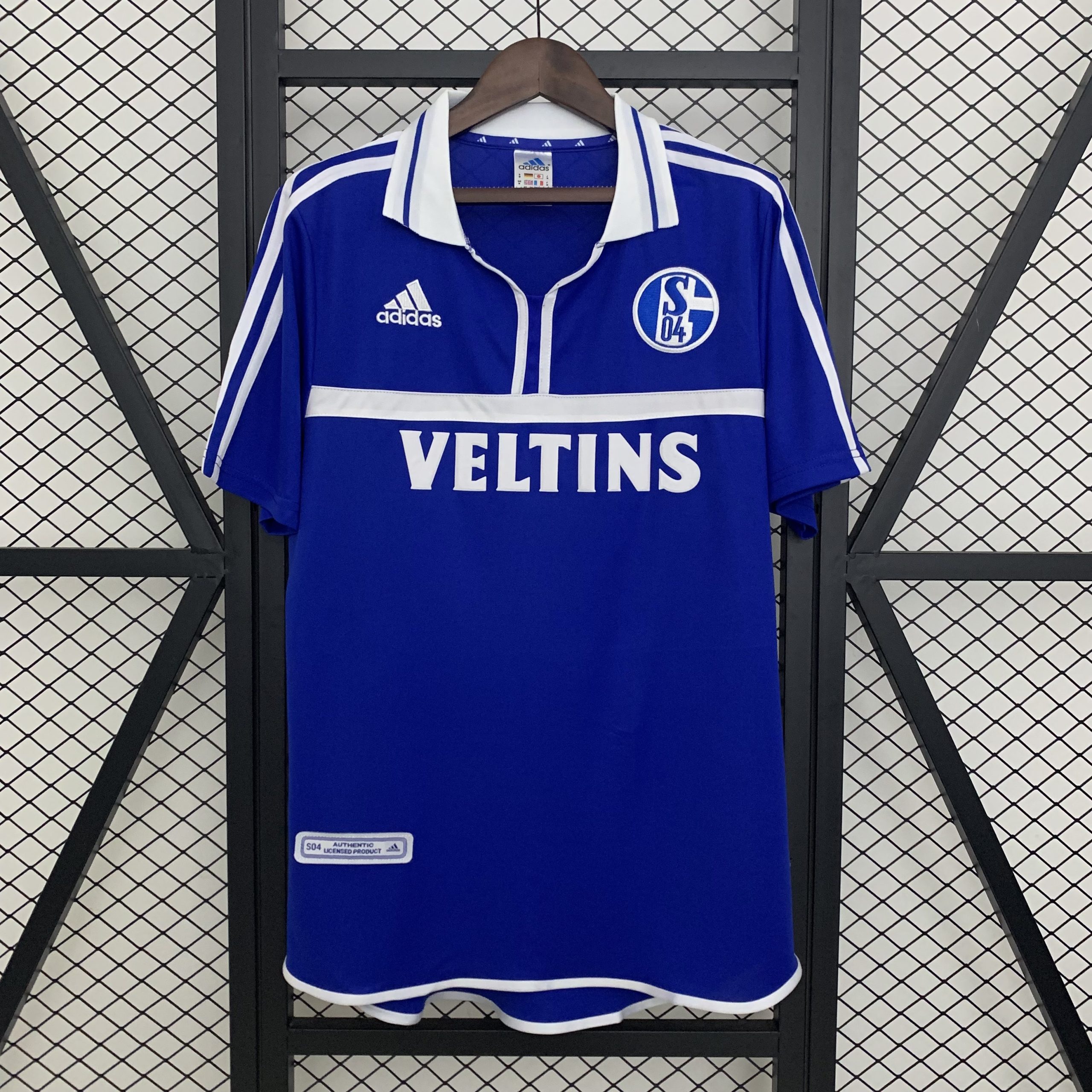 2001/02 Schalke 04 Home Retro Jersey Fan Version