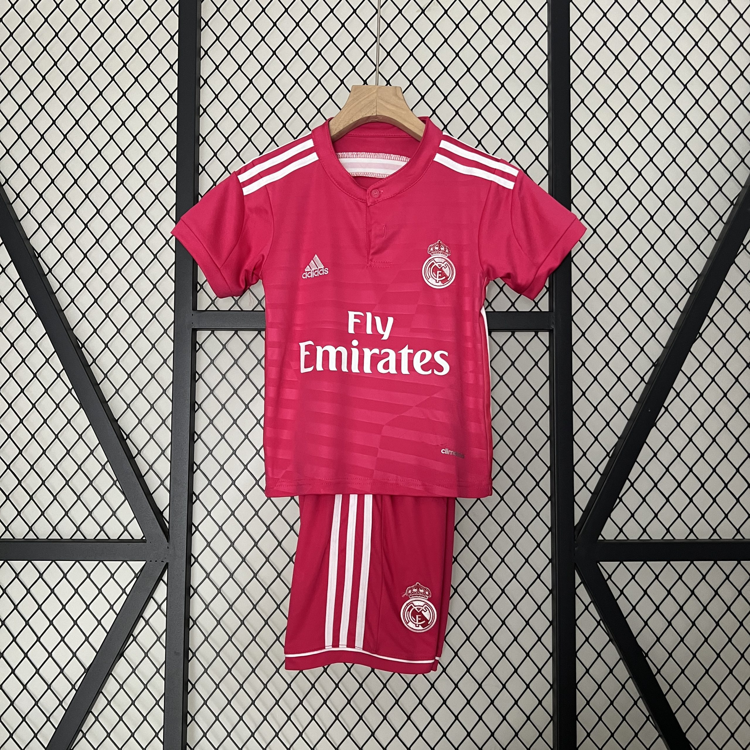 Real Madrid 2014/15 Away Kids Kit