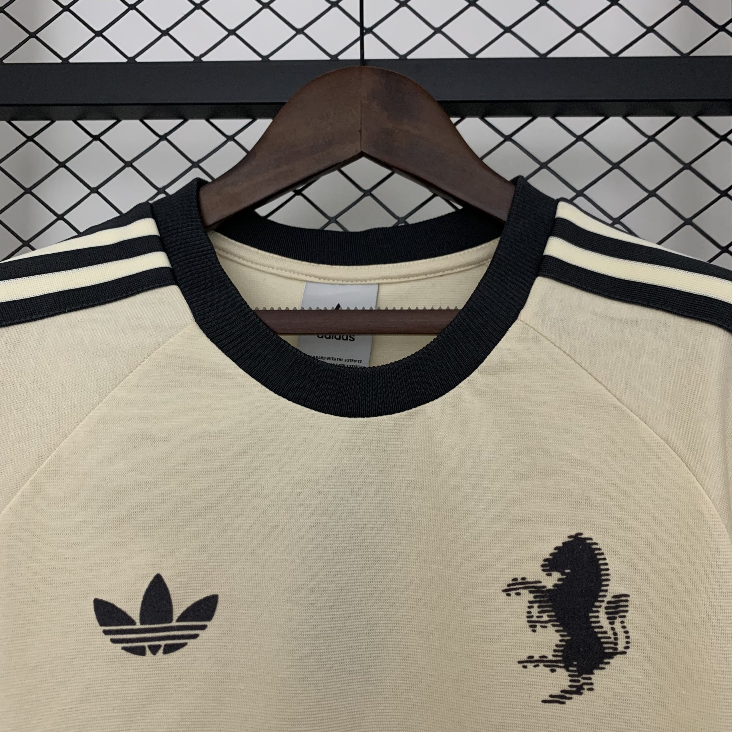 2025/26 Juventus Cotton T-Shirt - Image 4