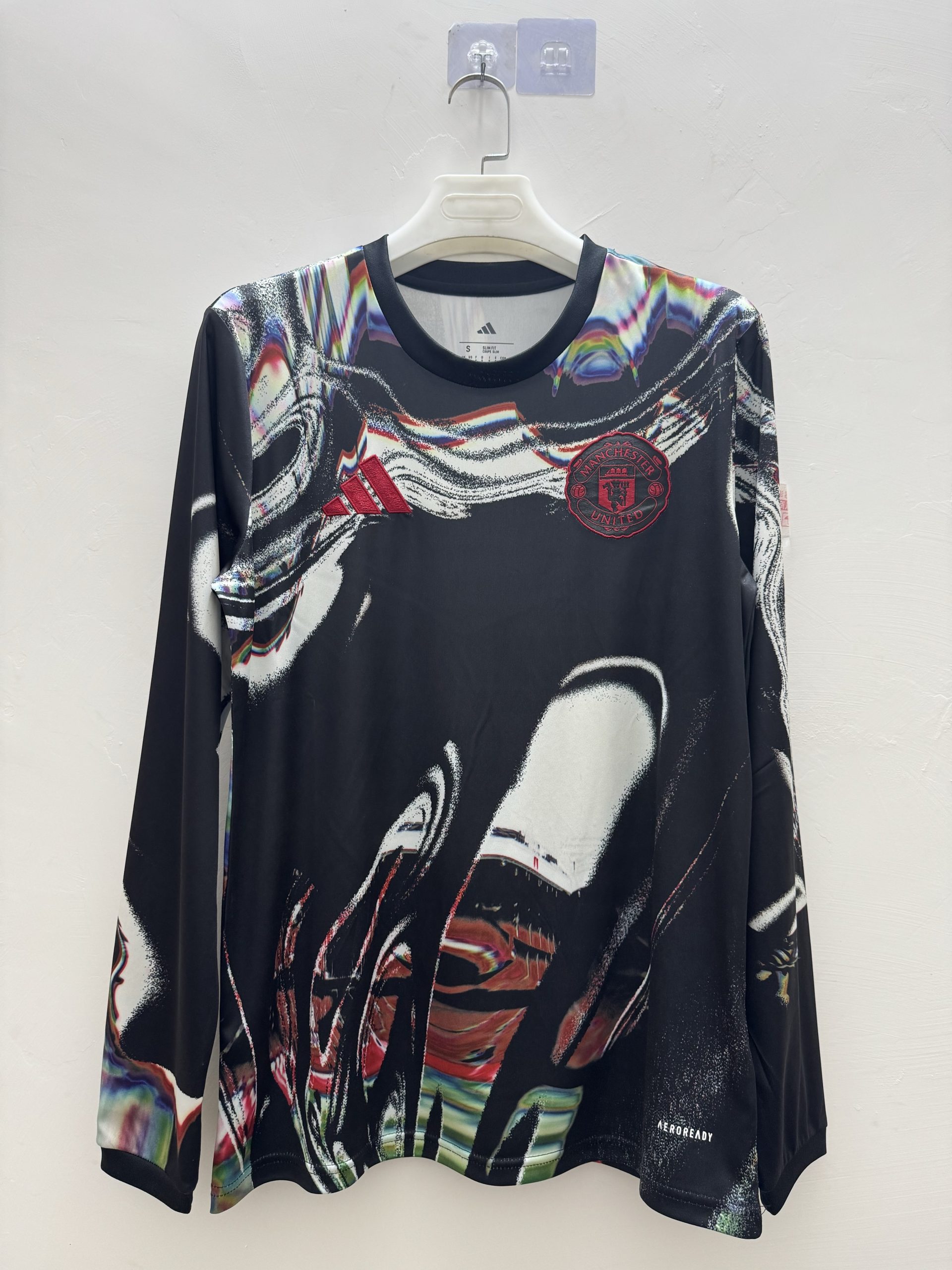 2026/27 Manchester United Pre-Match Jersey Fan Version Long Sleeve - Image 3